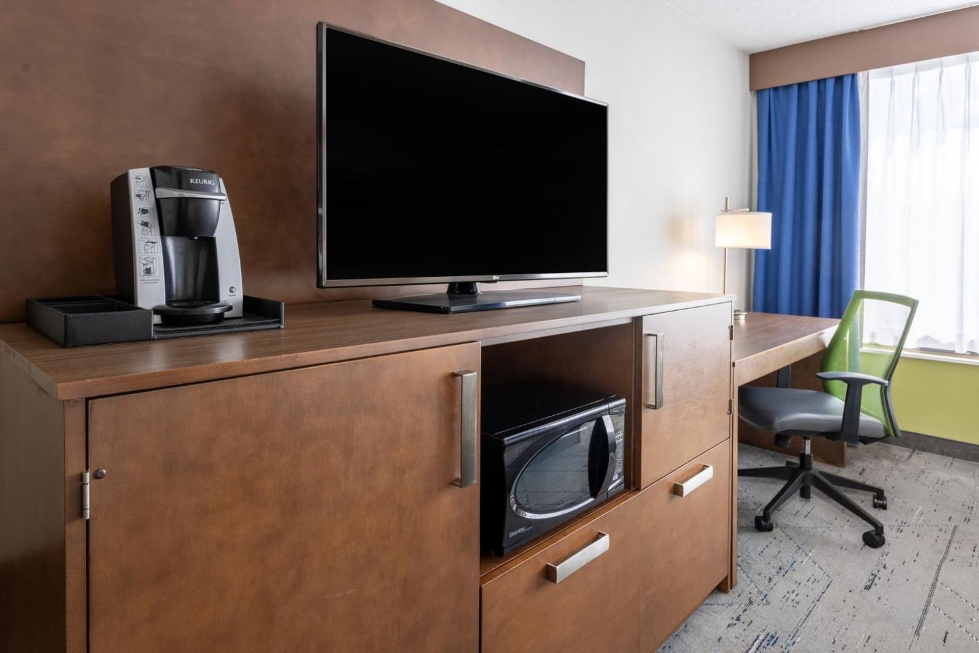Holiday Inn Express & Suites Ft. Washington - Philadelphia by IHG gallery photo in Fort Washington, PA — image 69