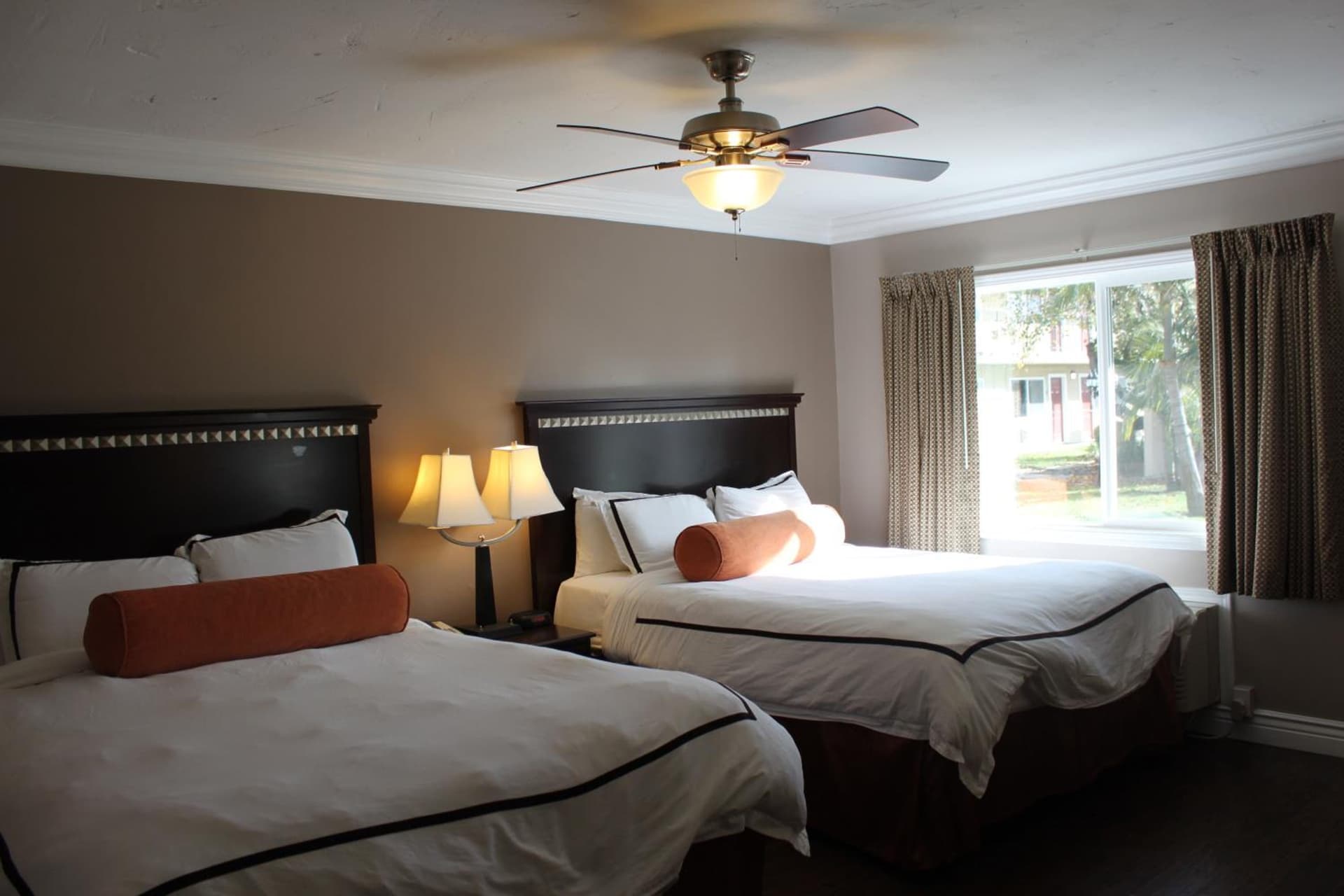 Quality Inn & Suites Santa Maria gallery photo in Santa Maria, CA — image 90