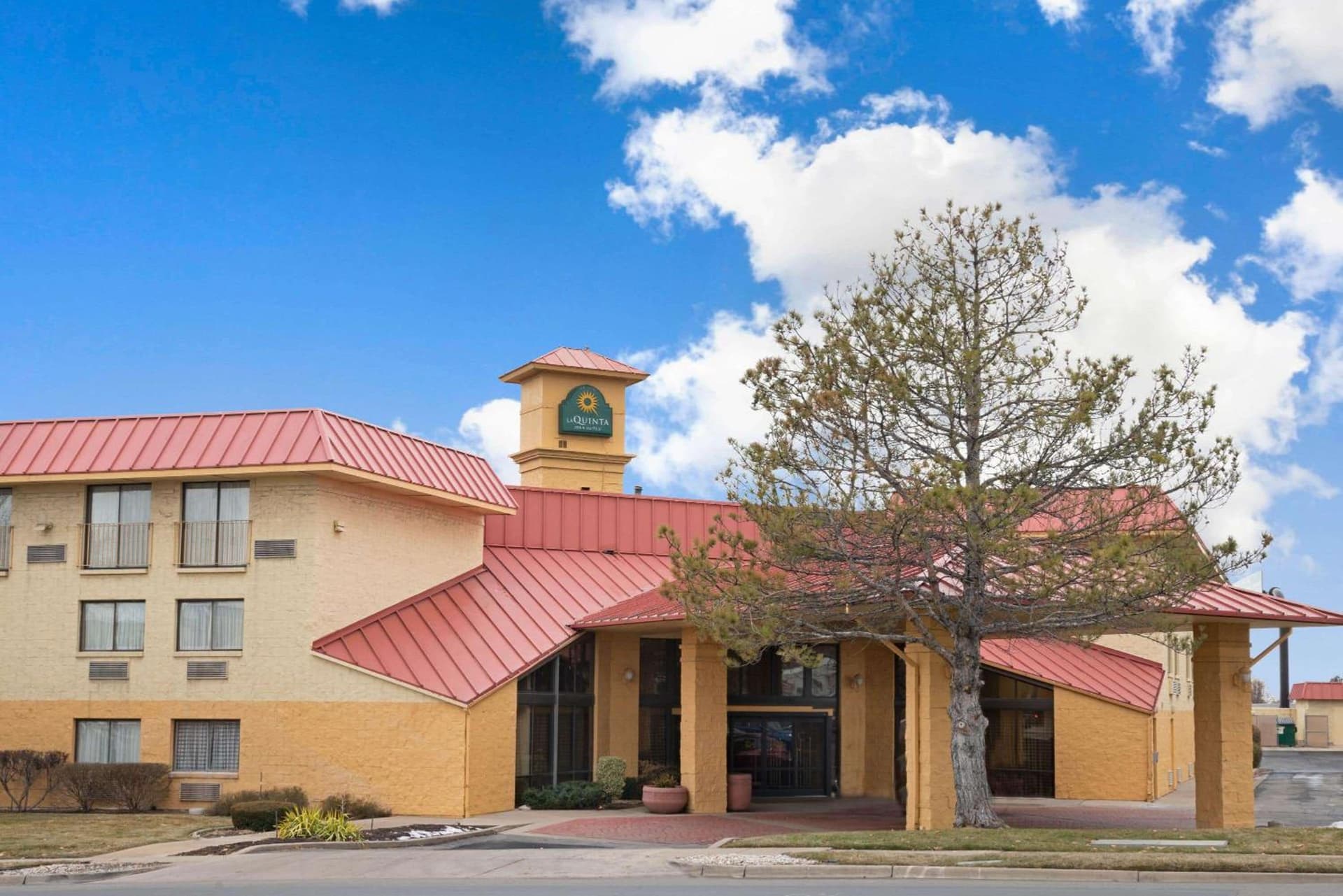La Quinta by Wyndham Salt Lake City - Layton featured exterior or lobby in Layton, UT — similar hotel