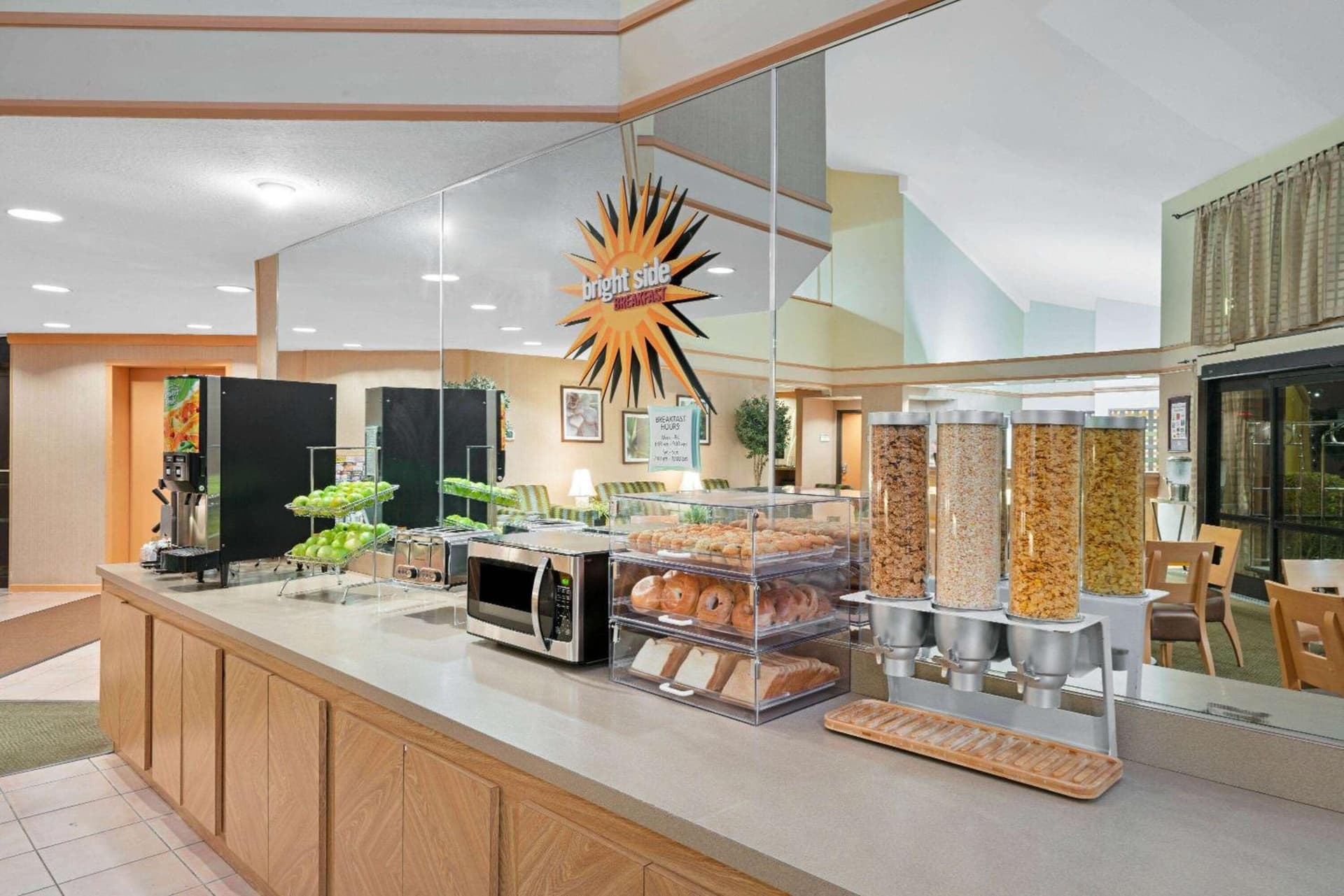 La Quinta by Wyndham Salt Lake City - Layton gallery photo in Layton, UT — image 9