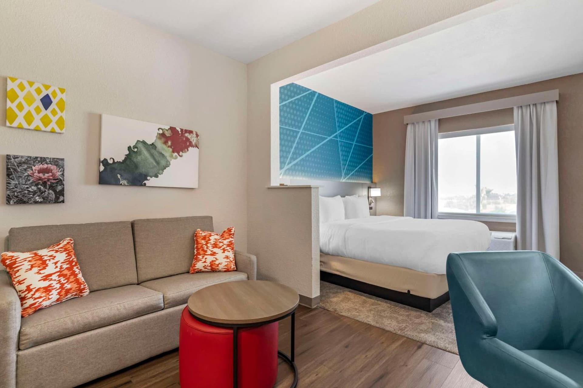 Comfort Suites Laredo - Nuevo Laredo gallery photo in Laredo, TX — image 31