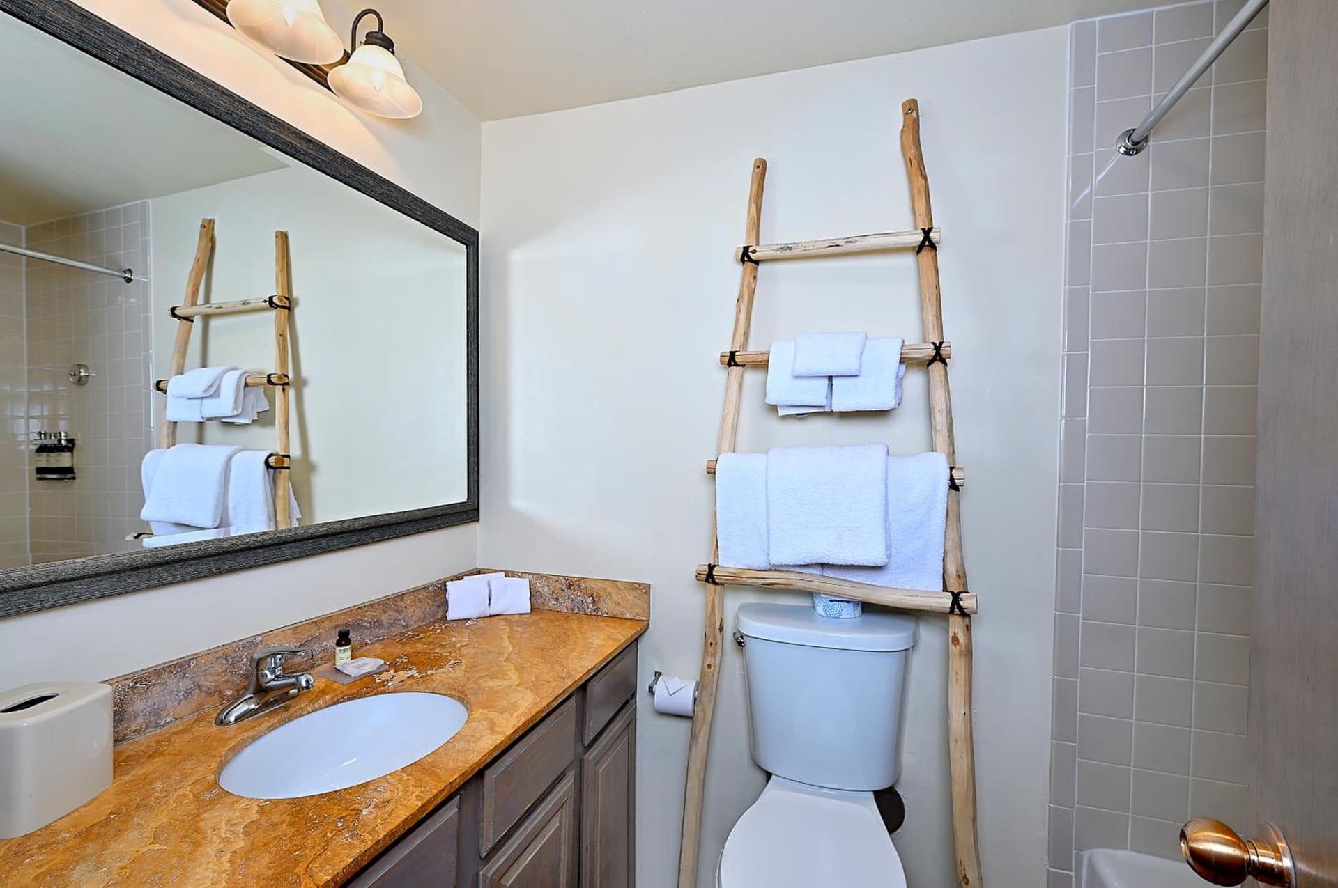 Hotel Glorieta gallery photo in Santa Fe, NM — image 12