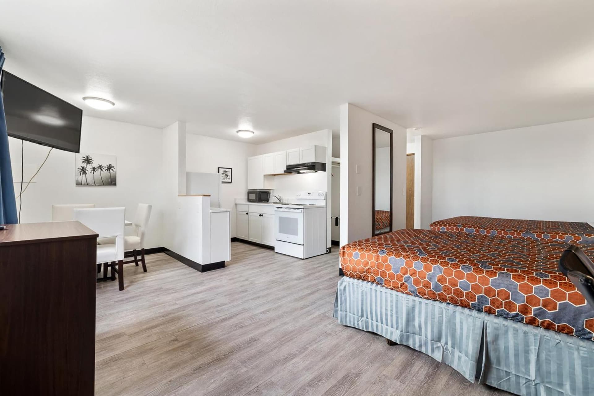 Kennewick Inn & Suites Tri Cities gallery photo in Kennewick, WA — image 9