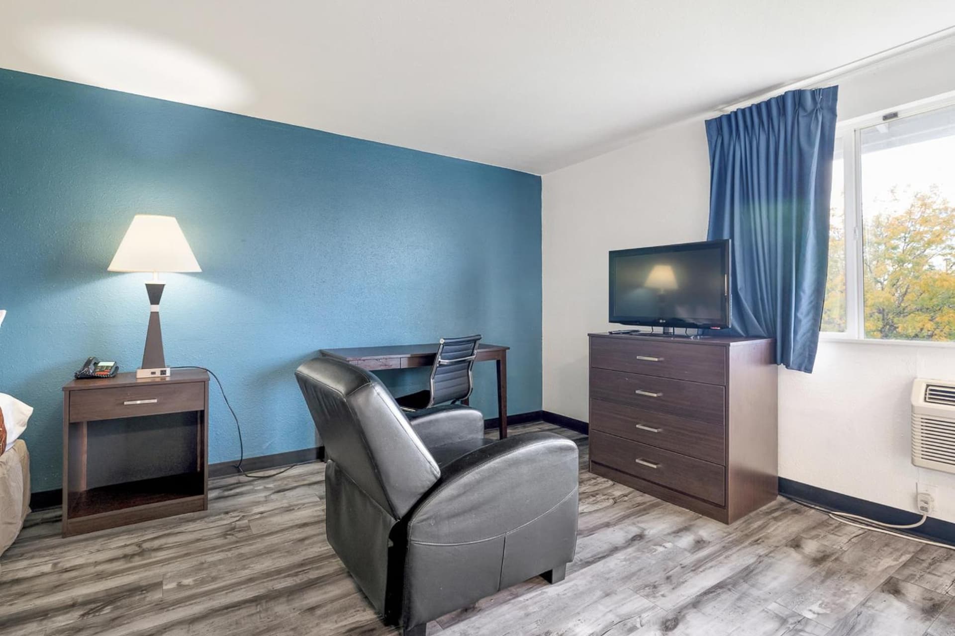 Kennewick Inn & Suites Tri Cities gallery photo in Kennewick, WA — image 7