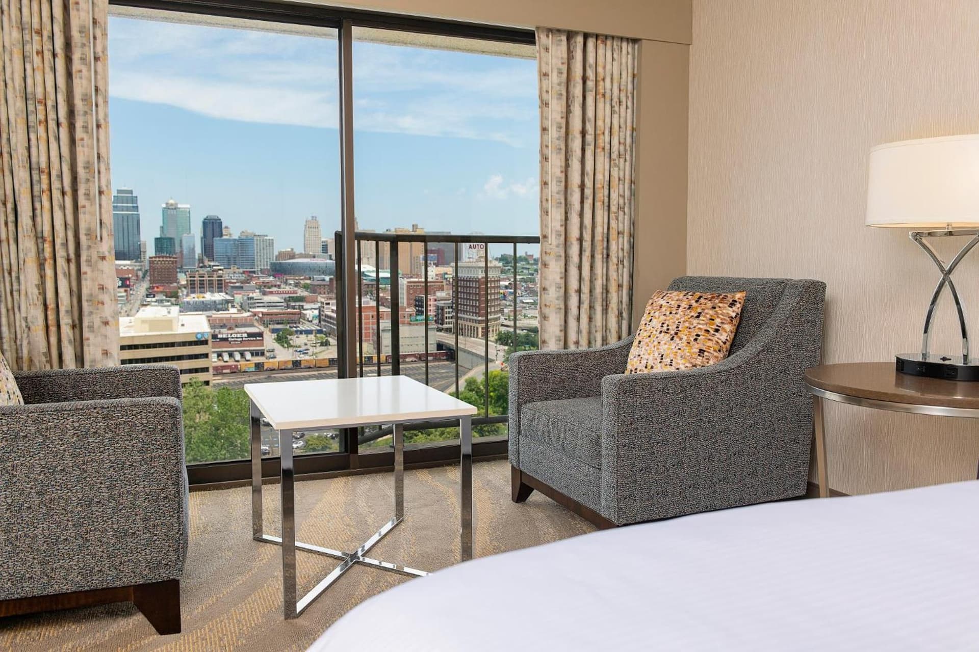 The Westin Kansas City at Crown Center gallery photo in Kansas City, MO — image 4