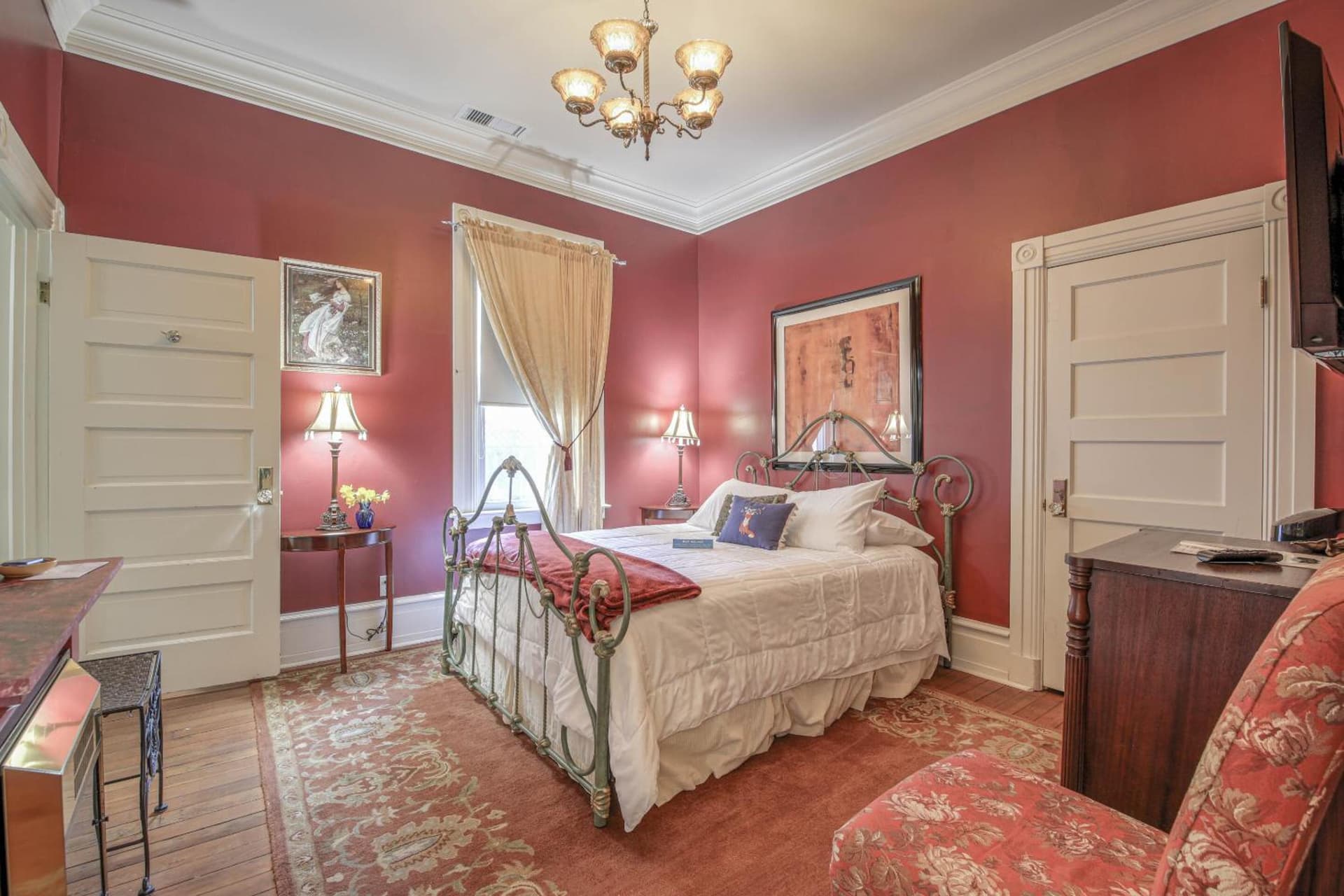 Abbey House Inn gallery photo in Winters, CA — image 20