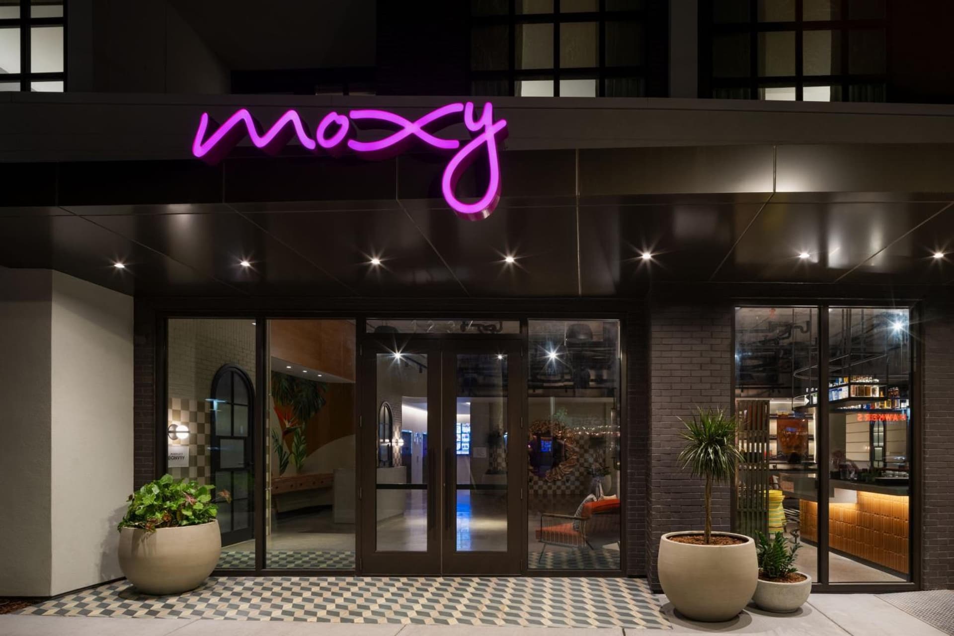 Moxy St. Petersburg Downtown gallery photo in St Petersburg, FL — image 5