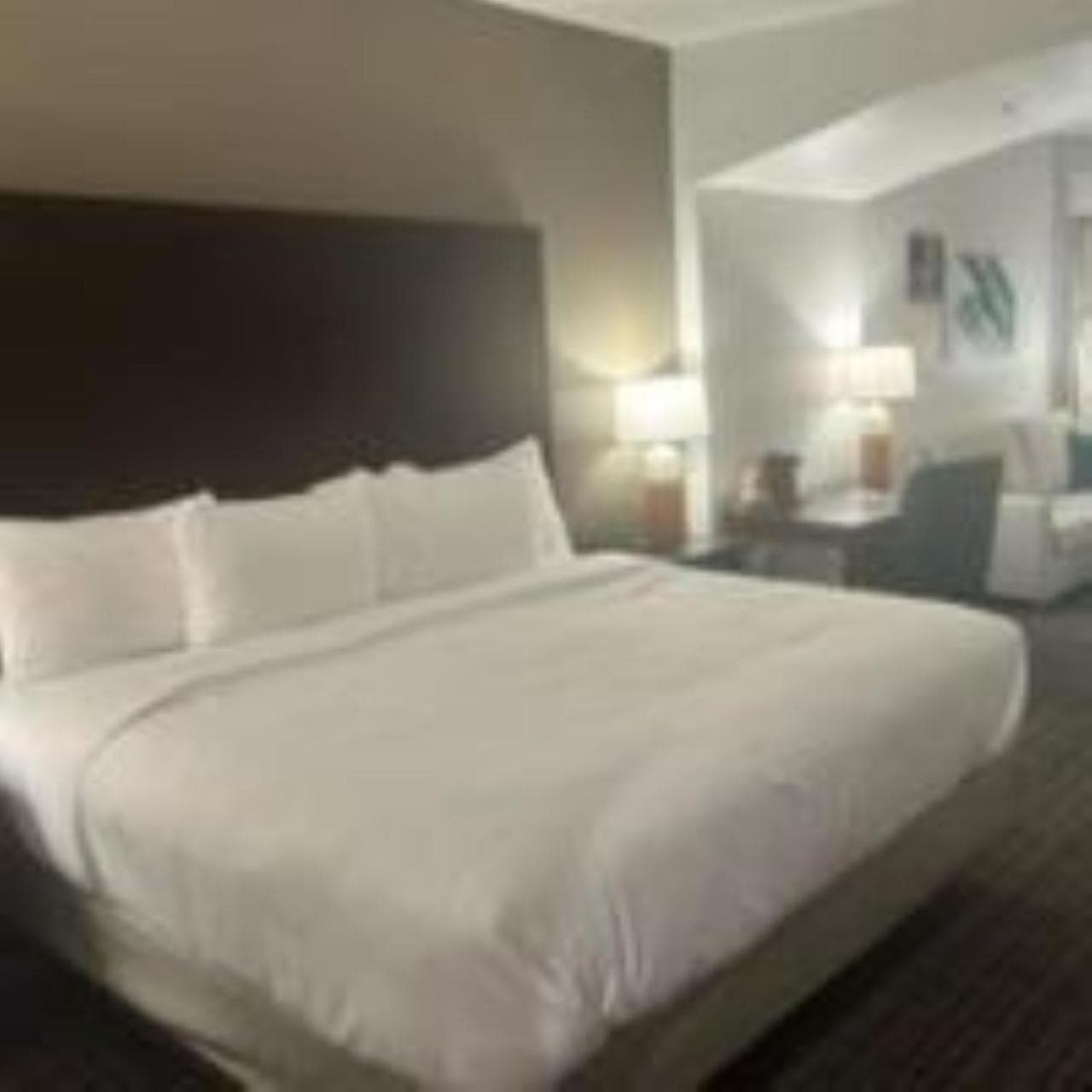 Comfort Inn & Suites Verona at Turning Stone Resort Casino gallery photo in Verona — image 8