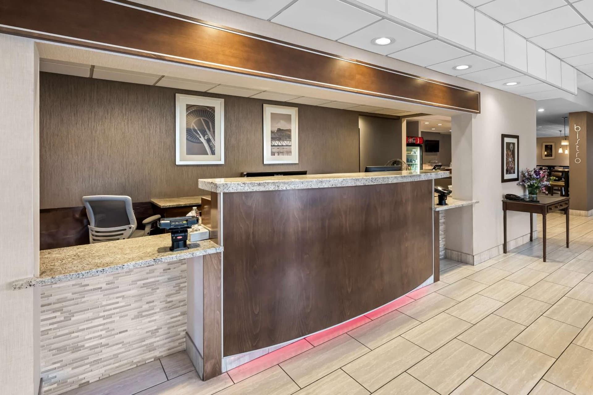 SureStay Hotel by Best Western SeaTac Airport North property views in SeaTac, WA — gallery photo 3