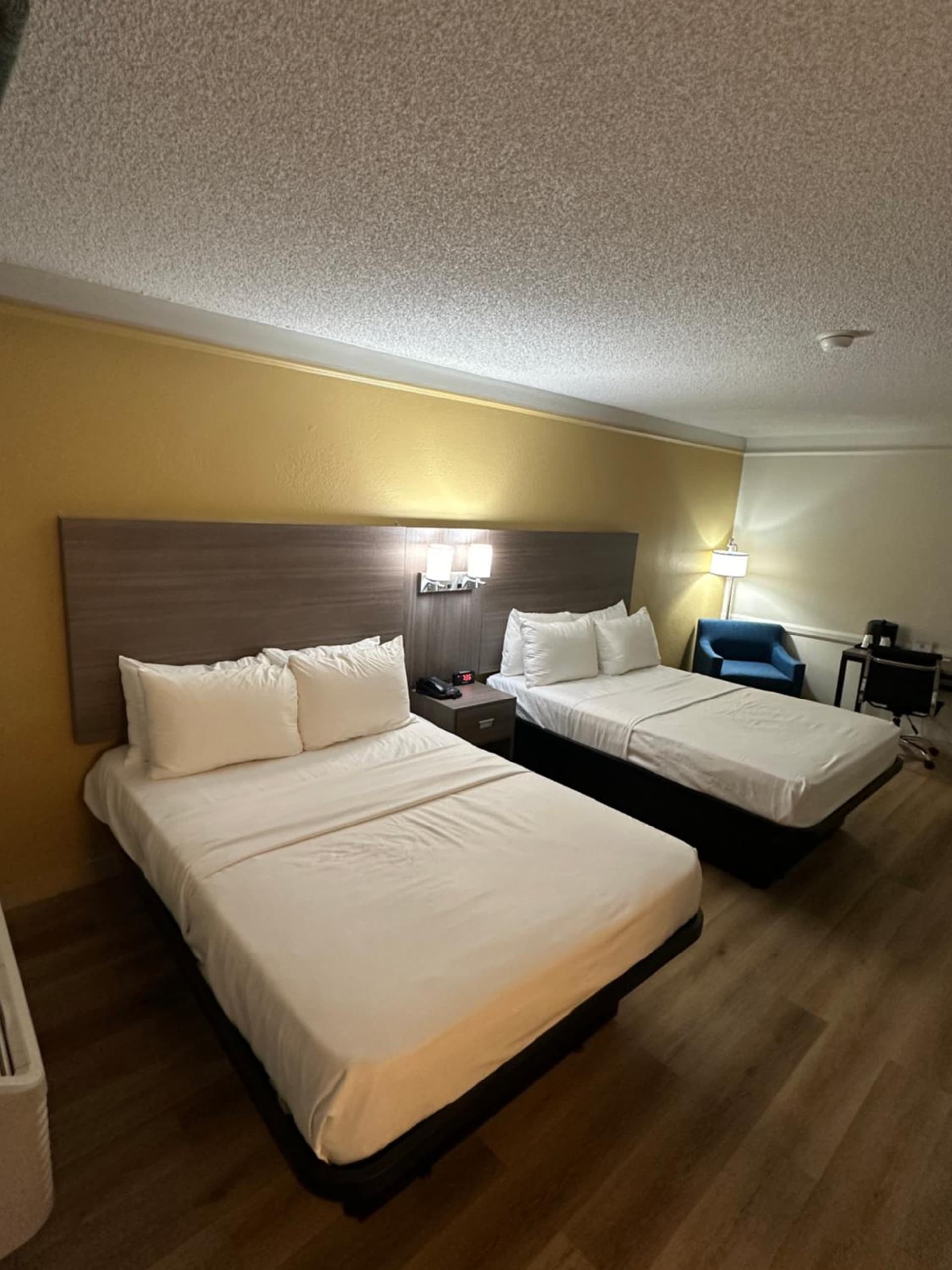 Motel 6 Aurora, CO - Medical Center gallery photo in Aurora, CO — image 9