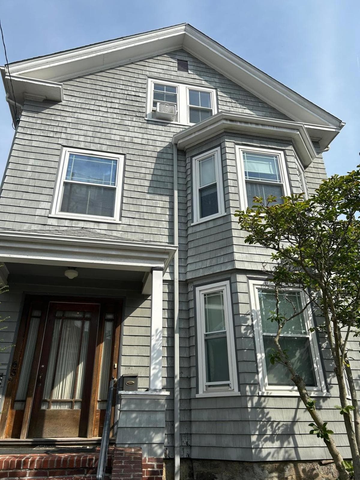 HomeStay Near Downtown Boston - Andrew Station Area interior in Boston, MA — gallery photo 2