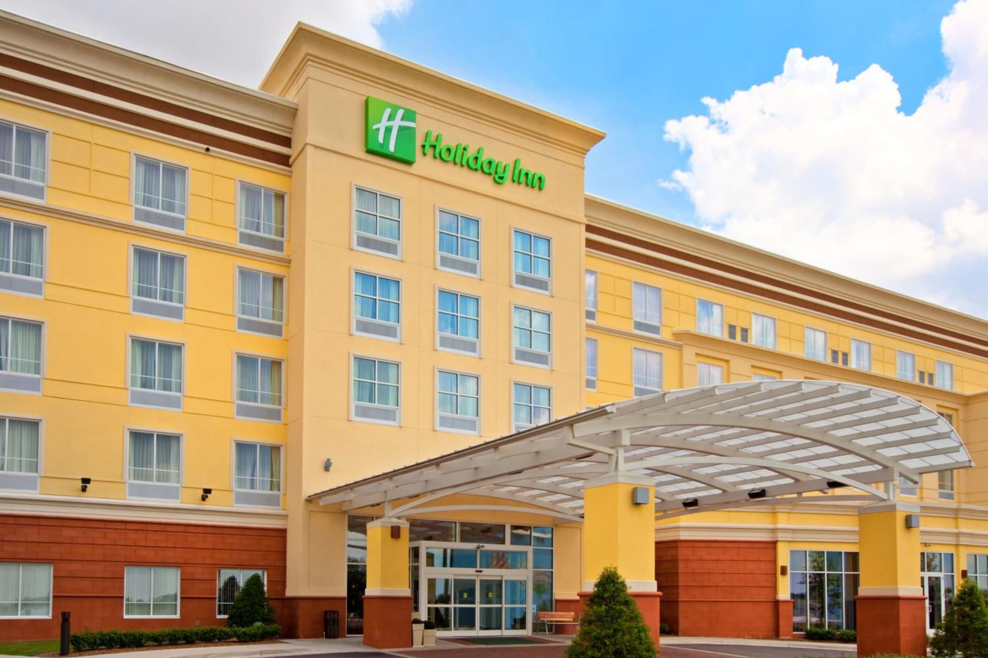 Holiday Inn Louisville Airport - Fair/Expo by IHG interior in Louisville, KY — gallery photo 2