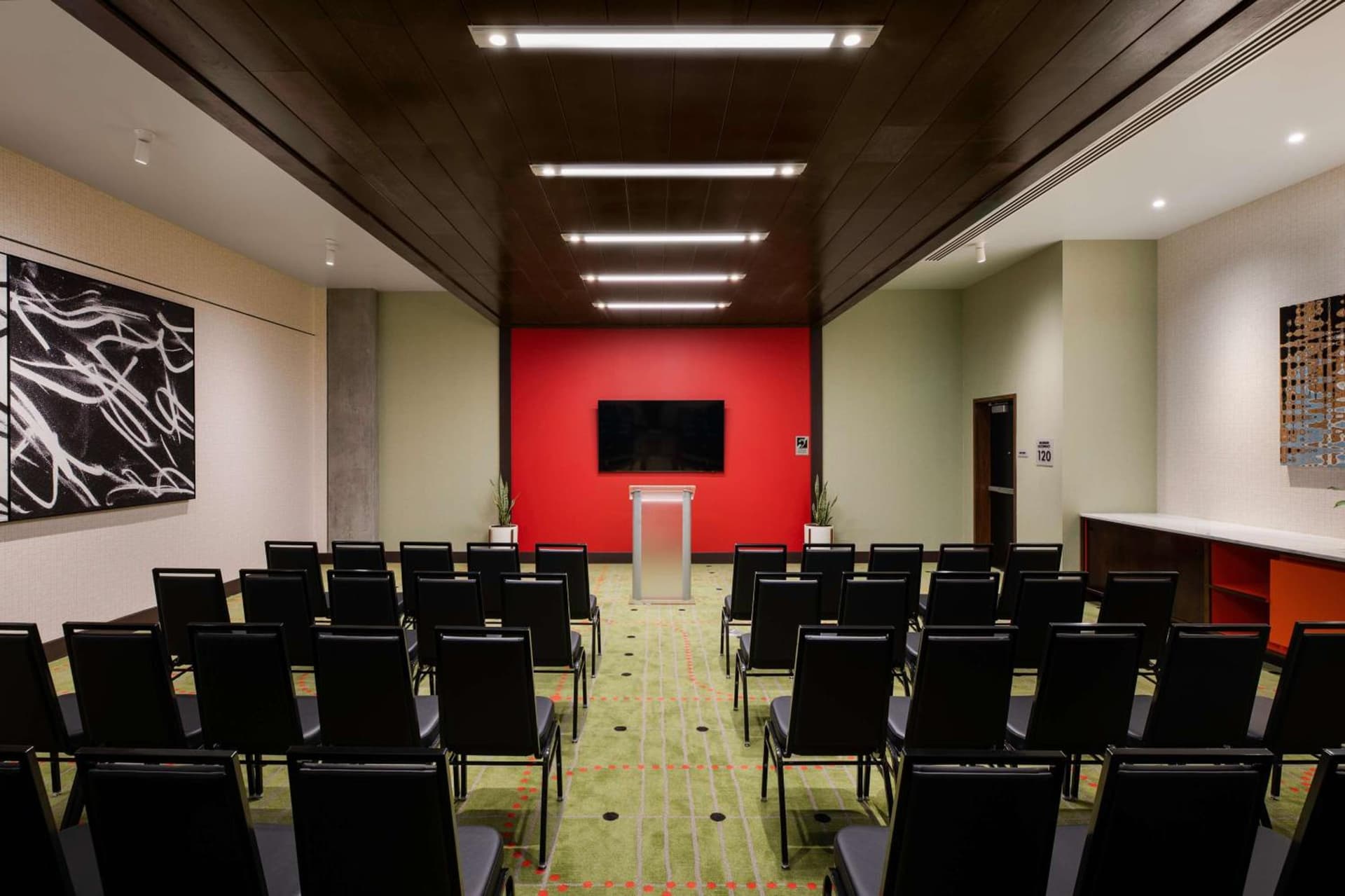 Hilton Buena Park Anaheim gallery photo in Buena Park, CA — image 10