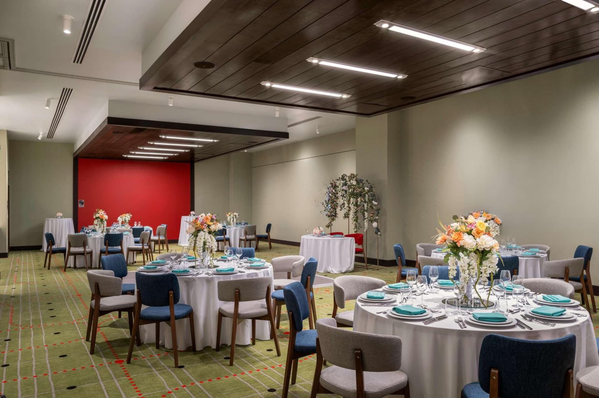 Hilton Buena Park Anaheim gallery photo in Buena Park, CA — image 102