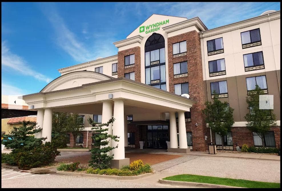 Wyndham Garden Erie featured exterior or lobby in Erie, PA — similar hotel