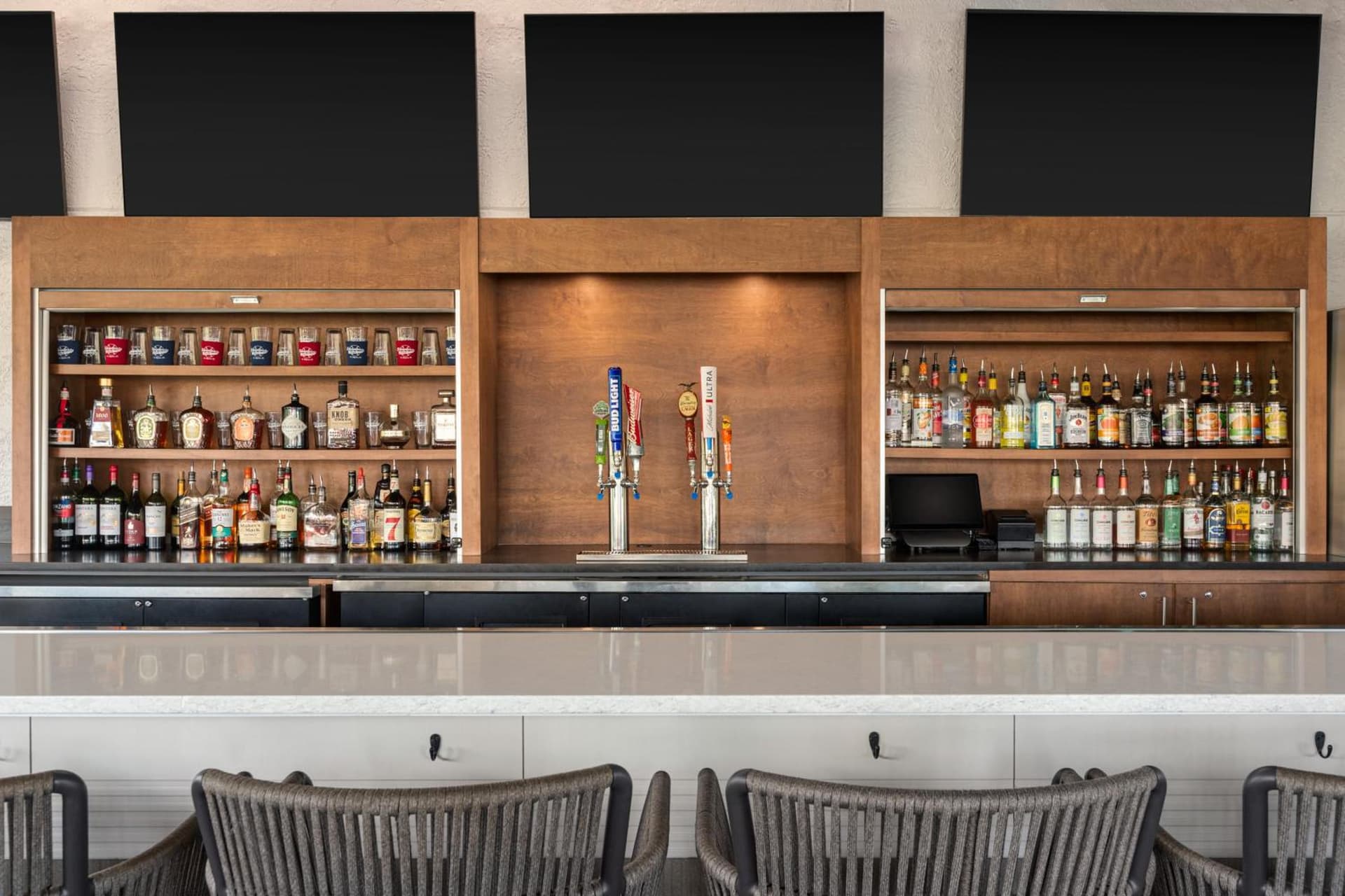 Doubletree by Hilton Fort Myers at Bell Tower Shops gallery photo in Fort Myers, FL — image 71