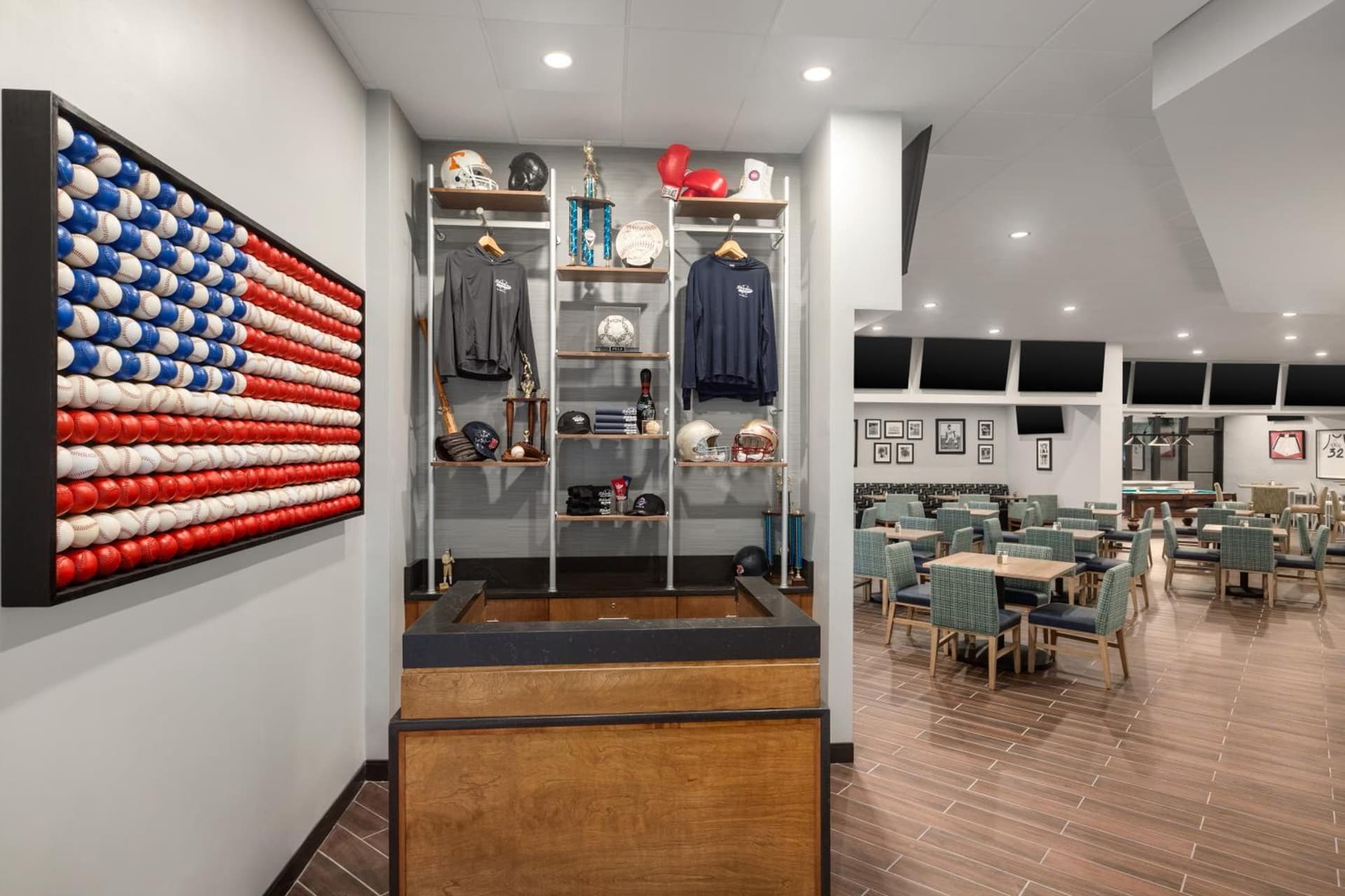 Doubletree by Hilton Fort Myers at Bell Tower Shops gallery photo in Fort Myers, FL — image 39