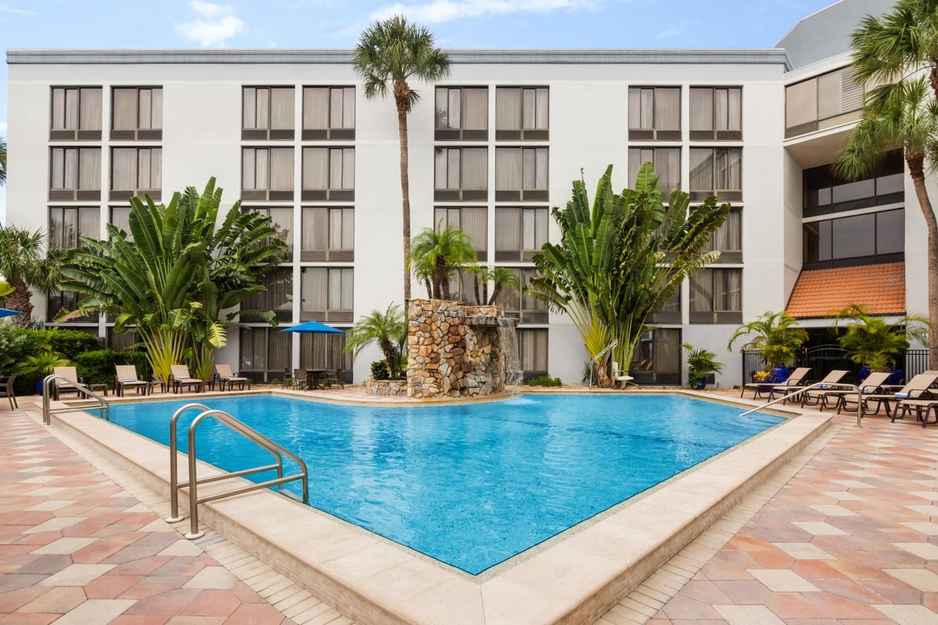 Doubletree by Hilton Fort Myers at Bell Tower Shops gallery photo in Fort Myers, FL — image 75