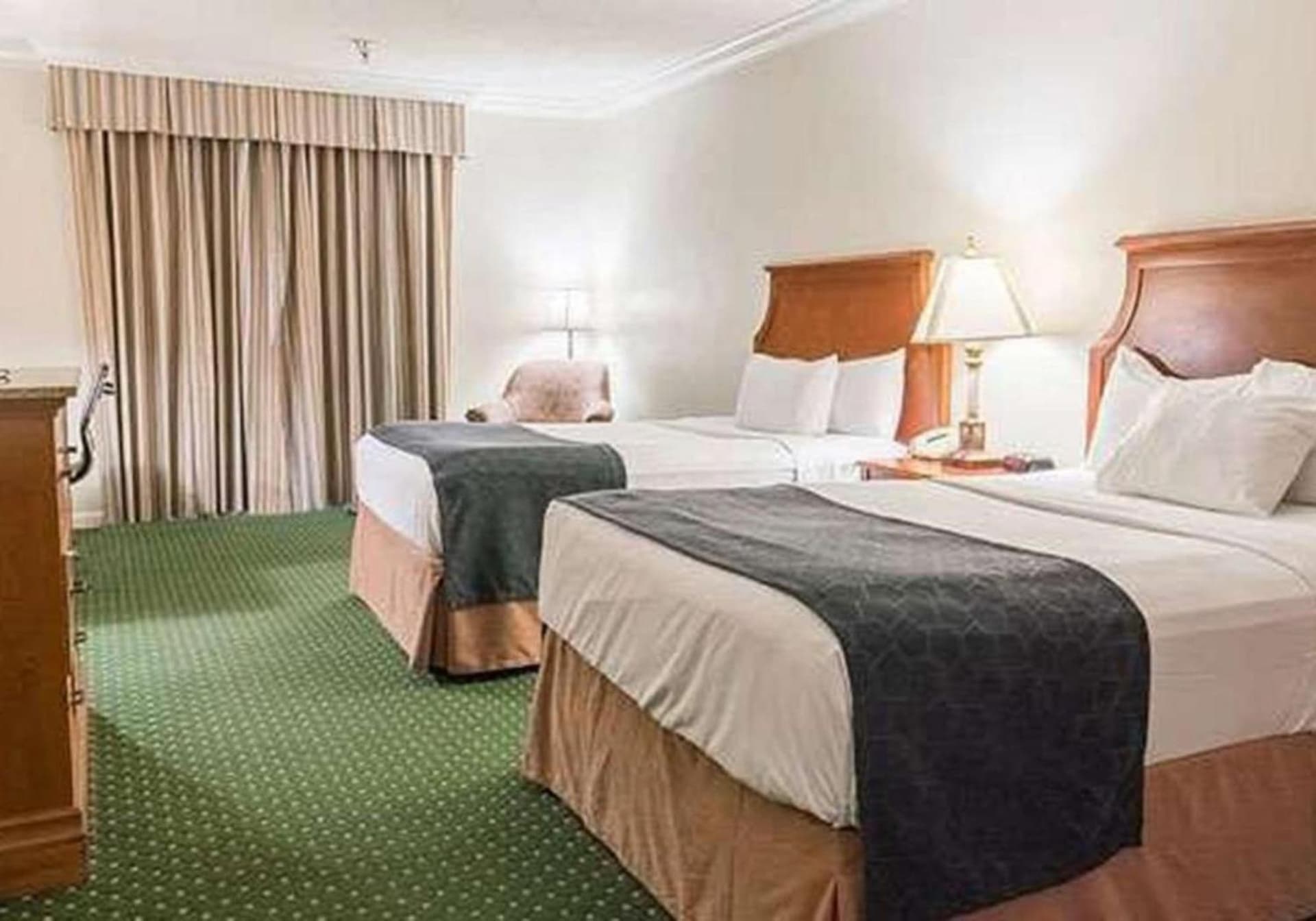 Maison Dupuy Hotel interior in New Orleans, LA — gallery photo 2