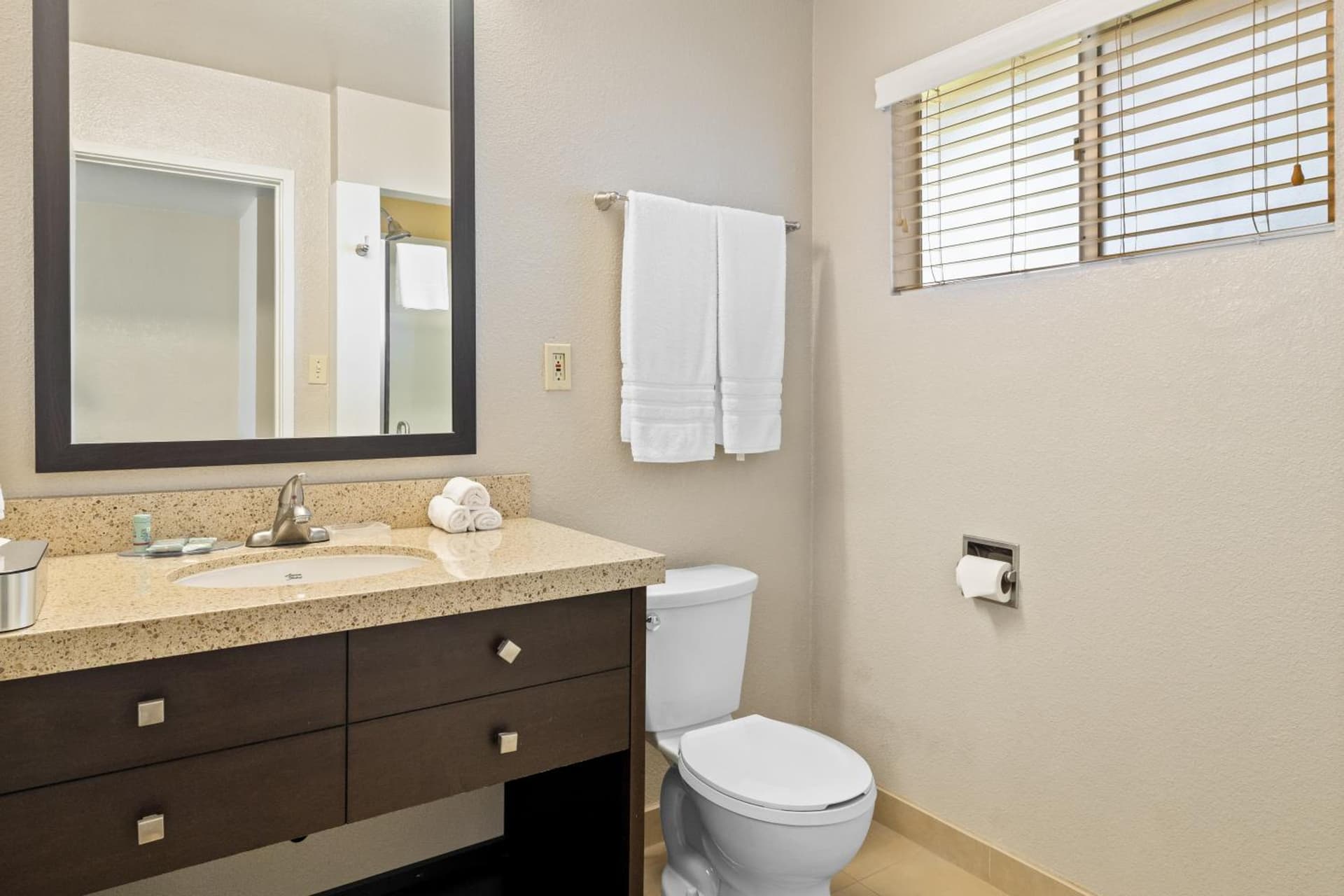 Best Western Petaluma Inn gallery photo in Petaluma, CA — image 55