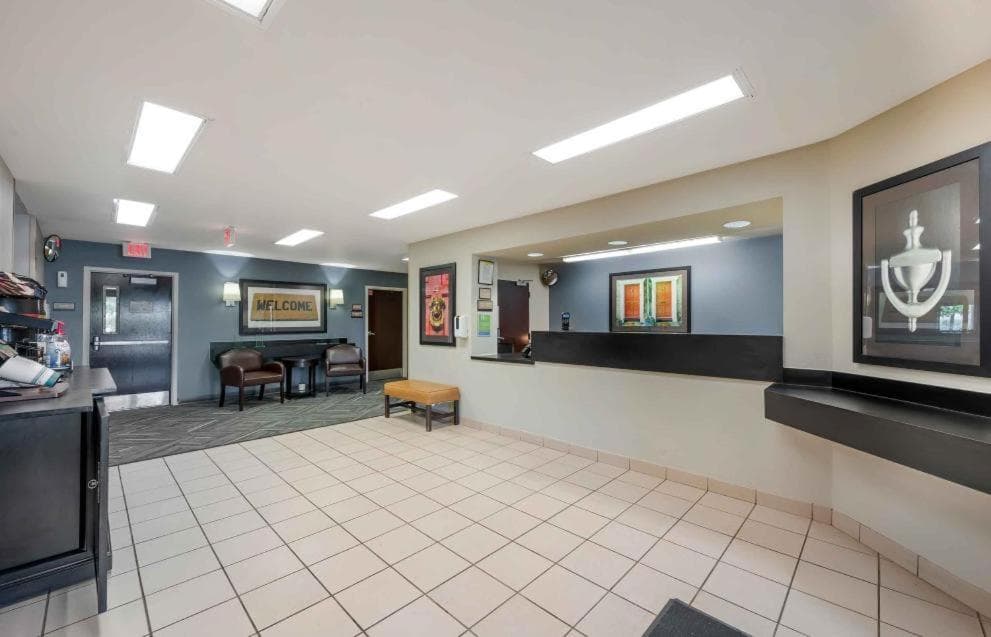 Extended Stay America Suites - Fort Wayne - South gallery photo in Fort Wayne, IN — image 23