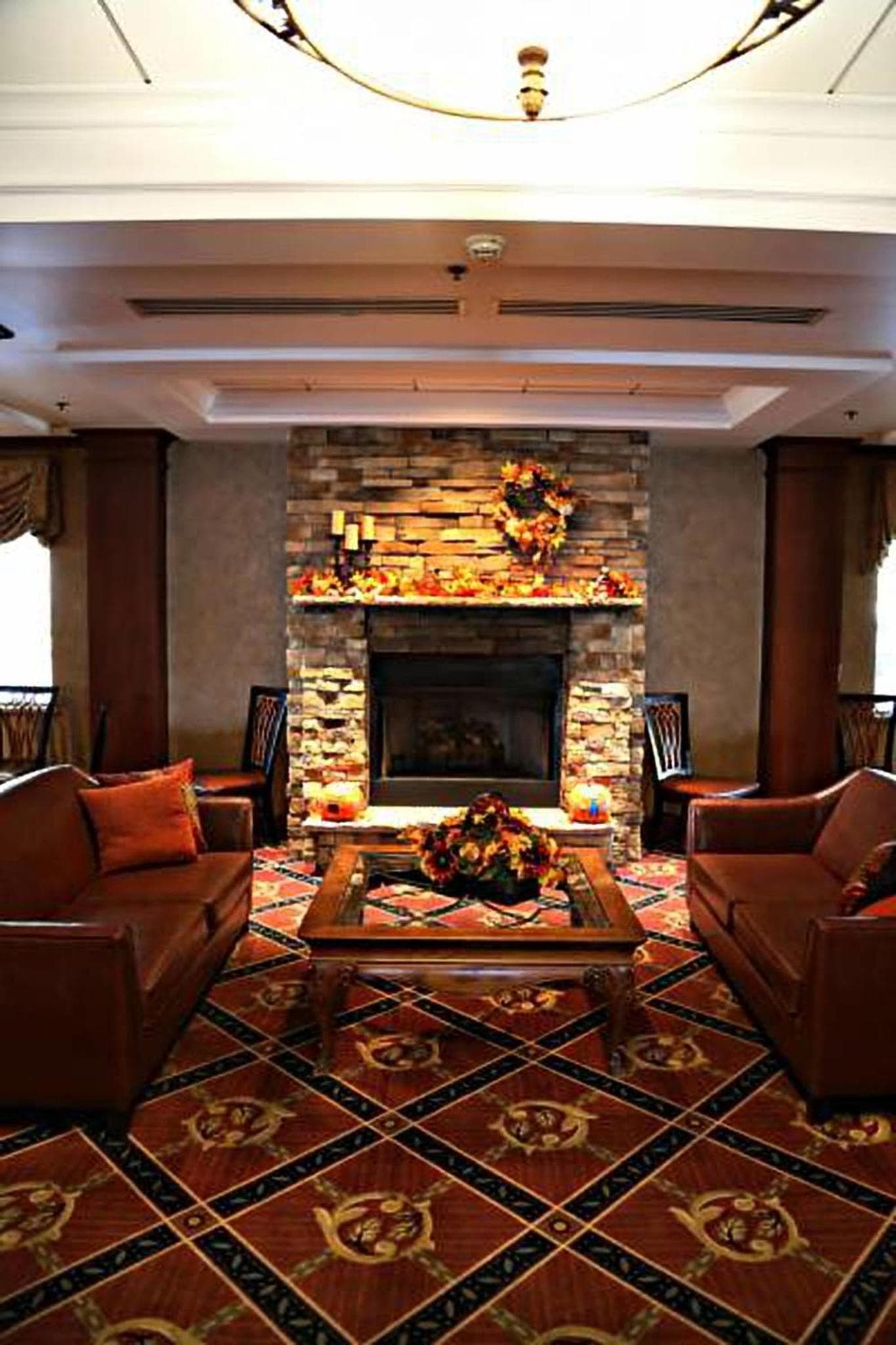 Holiday Inn Express Hotel & Suites Hagerstown by IHG interior in Hagerstown, MD — gallery photo 2