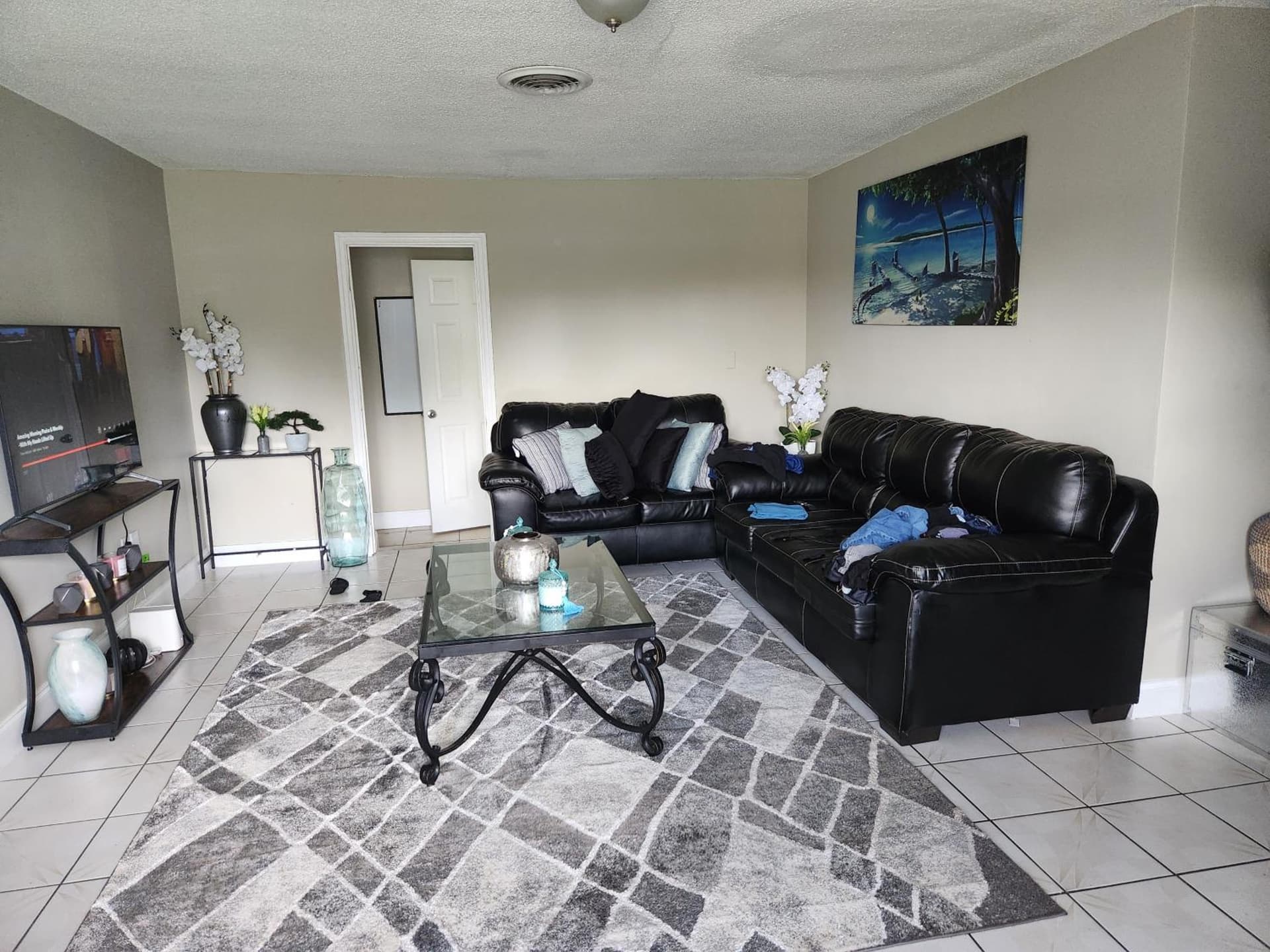 Tranquil Private Room Retreat gallery photo in Sunrise, FL — image 14