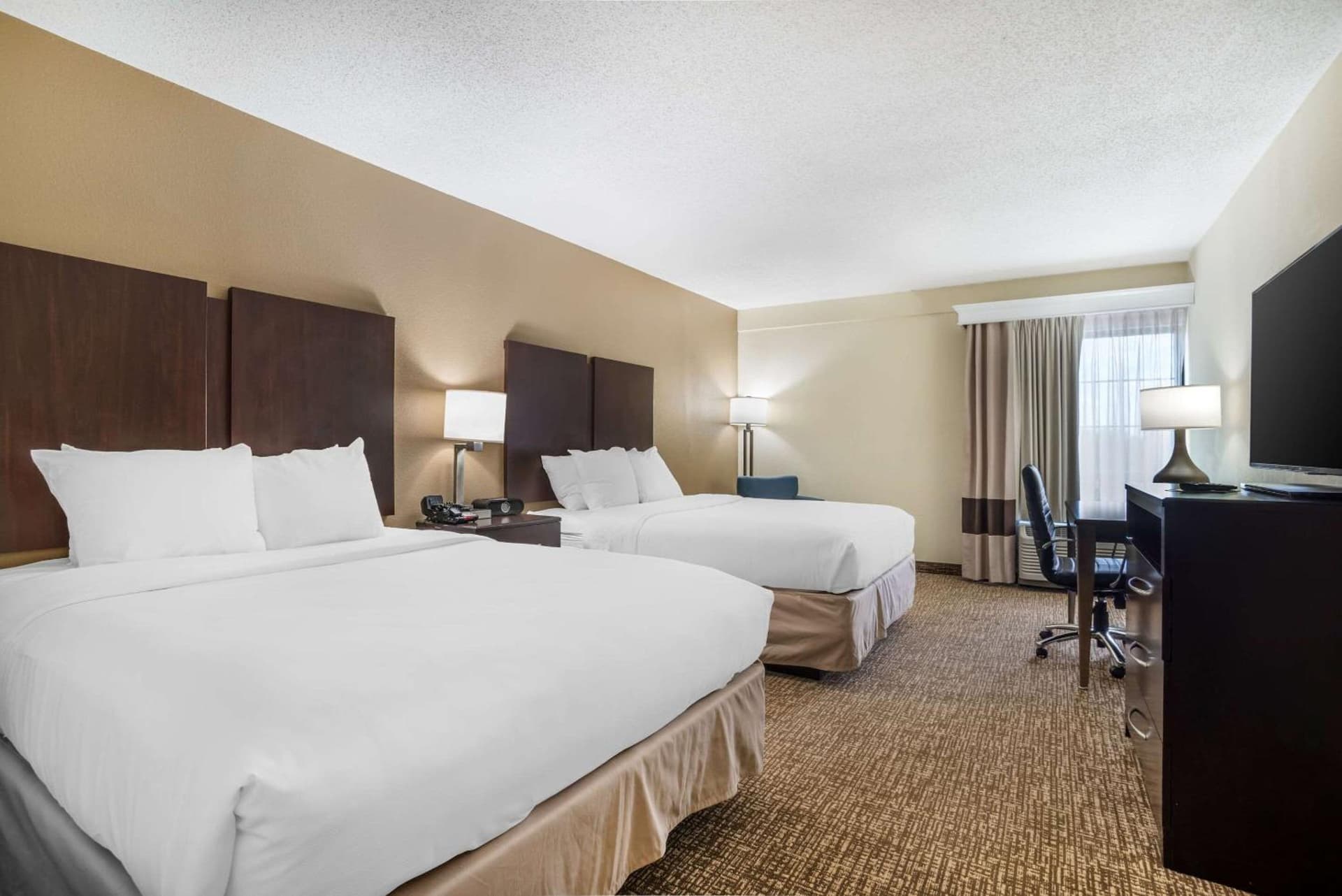 Comfort Inn & Suites Lake Norman gallery photo in Cornelius, NC — image 38