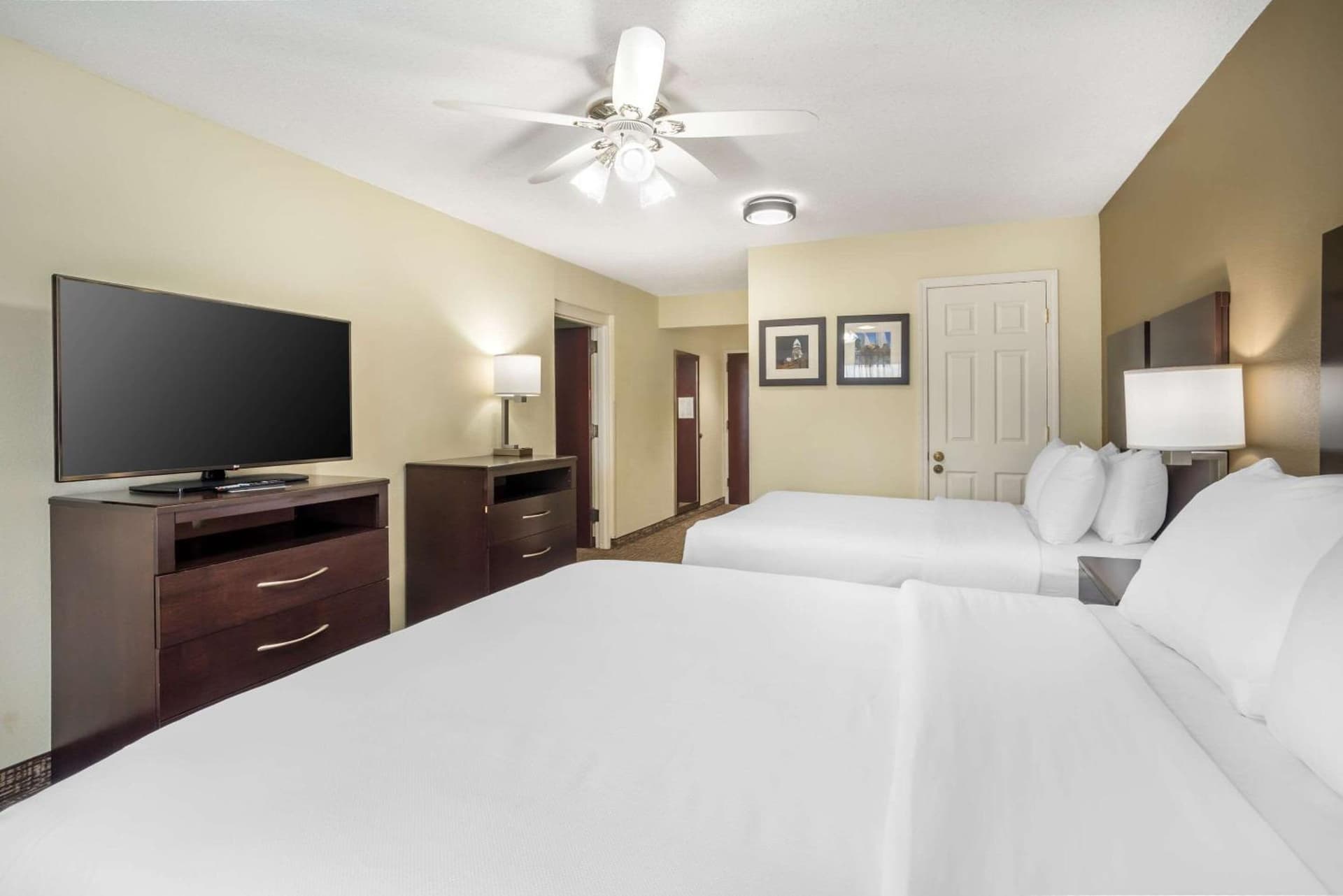 Comfort Inn & Suites Lake Norman gallery photo in Cornelius, NC — image 39