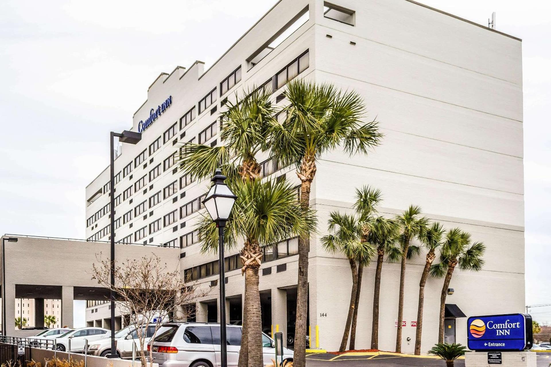 Fairfield by Marriott Inn & Suites Charleston Downtown — hotel in Charleston, South Carolina