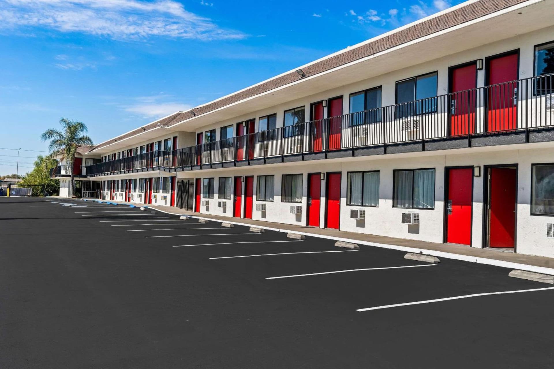 Econo Lodge Stockton near I-5 Fairgrounds — hotel in Stockton, California