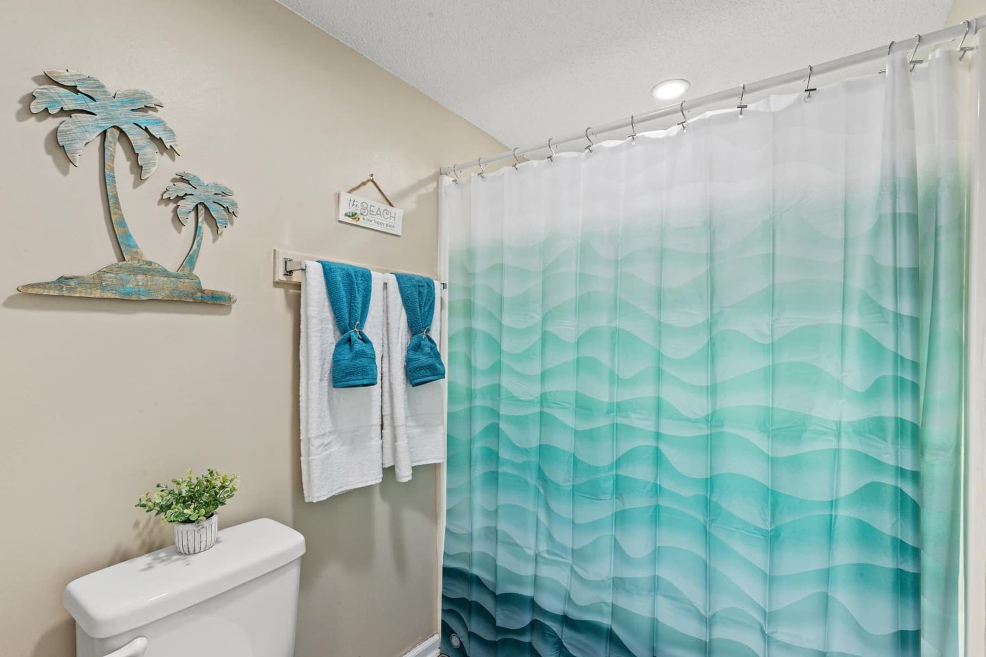 Sandpiper Beacon Beach Resort property views in Panama City Beach, FL — gallery photo 3