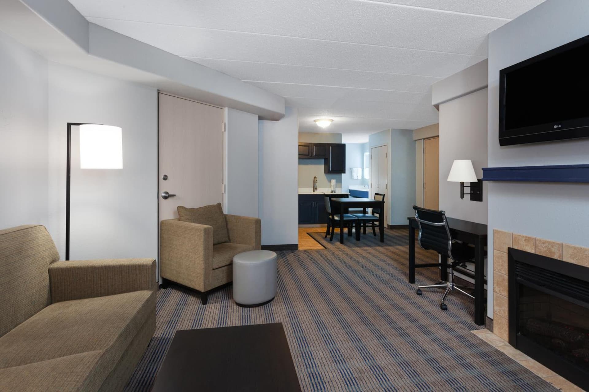 AmericInn by Wyndham Peoria gallery photo in Peoria, IL — image 27