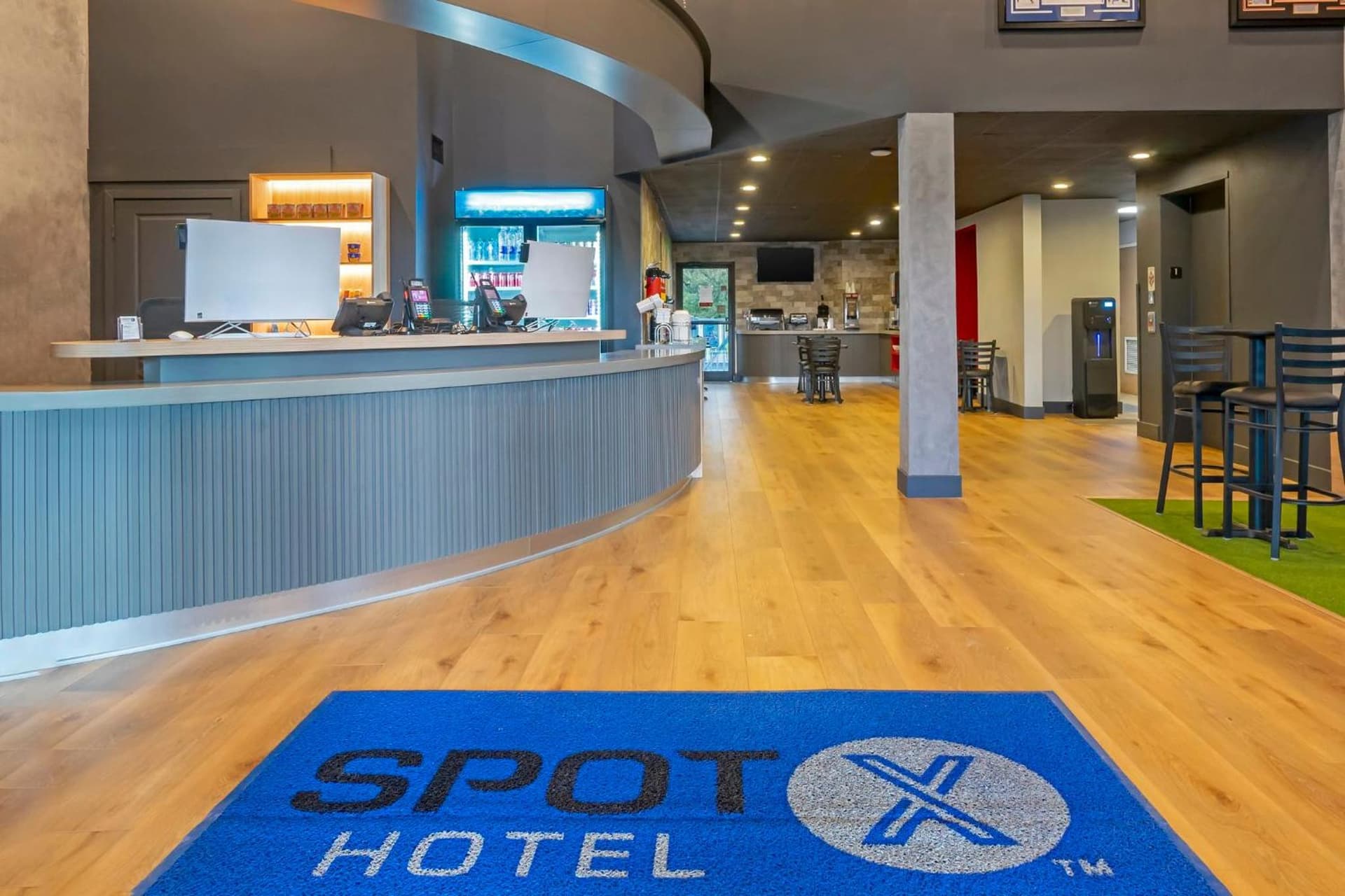 SPOT X Hotel Tampa - Wesley Chapel by The Red Collection gallery photo in Wesley Chapel, FL — image 13