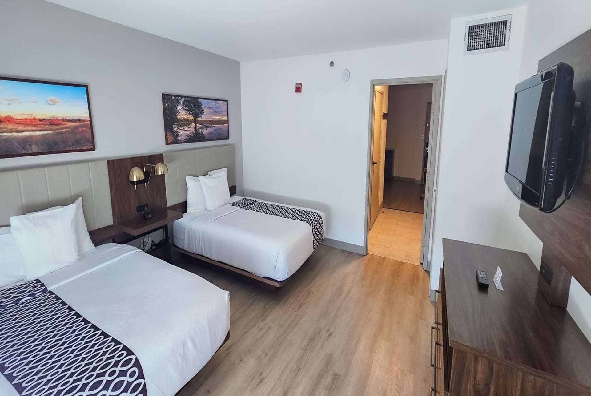 La Quinta by Wyndham Dallas Mesquite gallery photo in Mesquite, TX — image 9