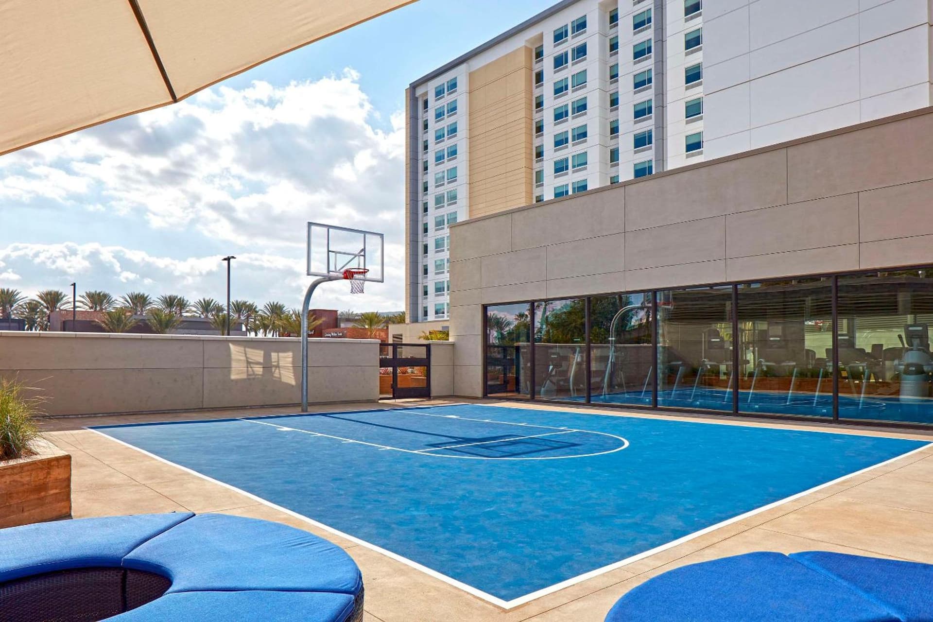 Anaheim Resort Suites gallery photo in Anaheim, CA — image 4