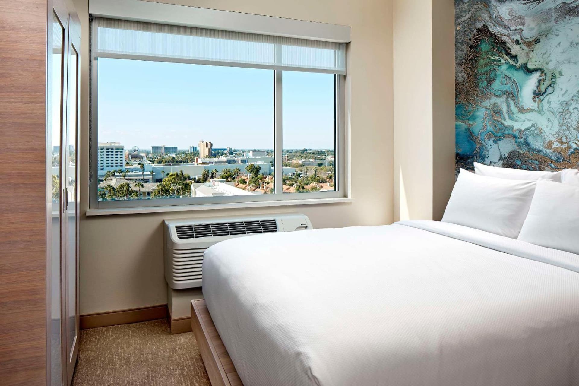 Anaheim Resort Suites gallery photo in Anaheim, CA — image 8