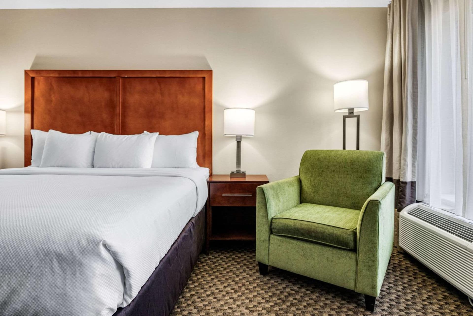 Comfort Inn & Suites Logan Near University gallery photo in Logan, UT — image 4