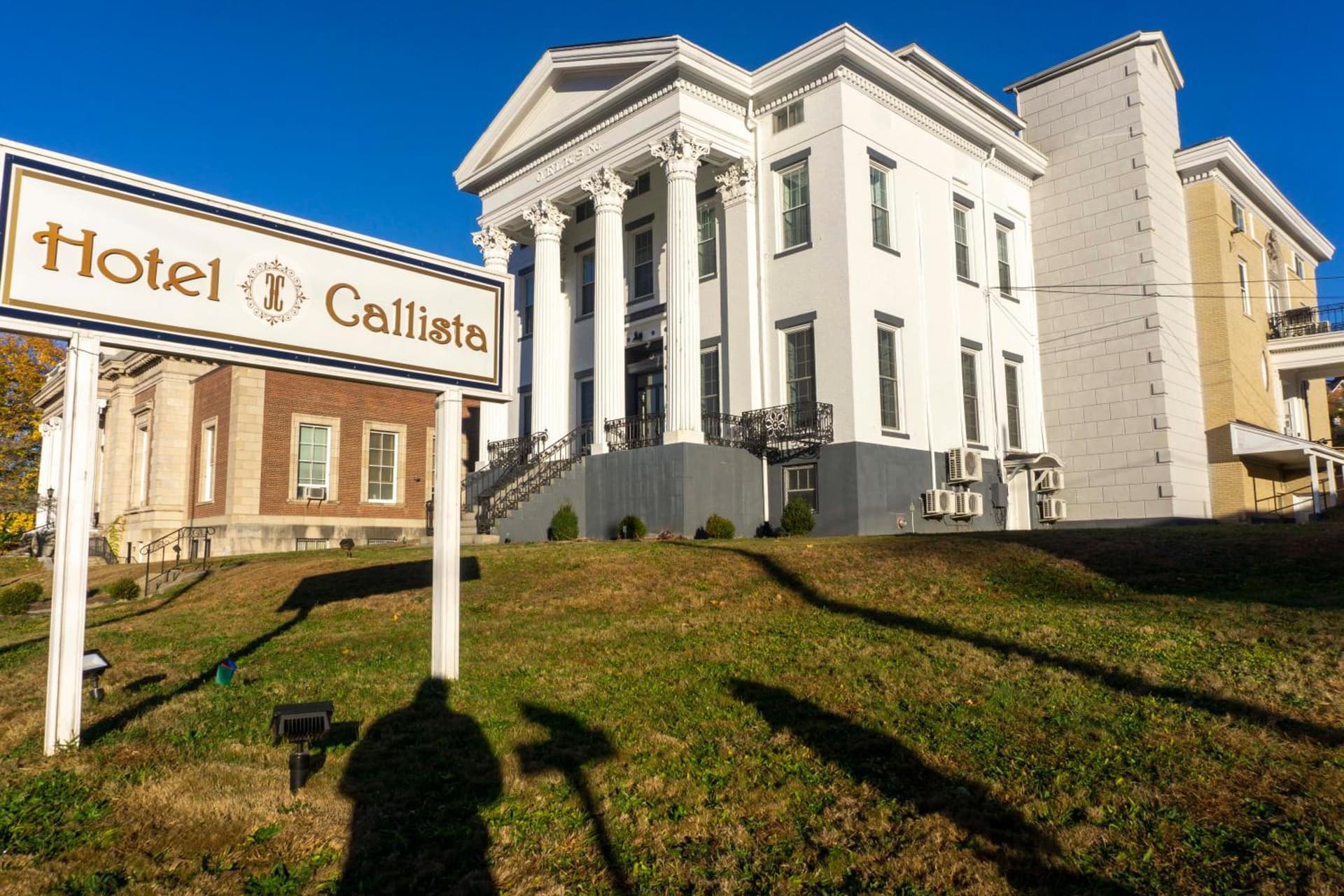 Hotel Callista featured exterior or lobby in Norwich, CT — similar hotel