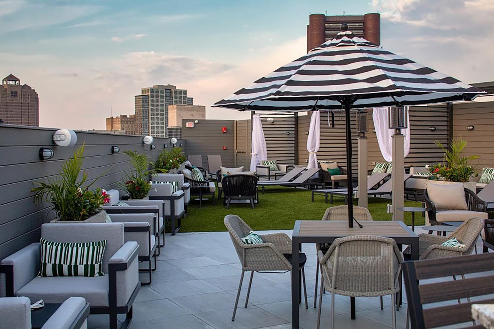 Luxury Furnished Apartments by Hyatus Downtown at Yale gallery photo in New Haven, CT — image 151