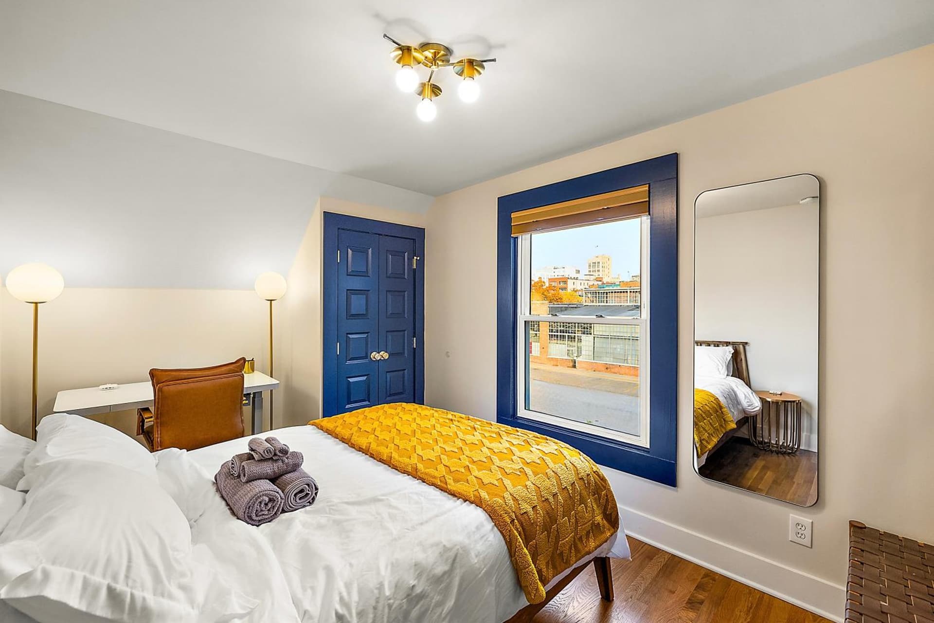 The Little Big House - Home in Downtown Ann Arbor interior in Ann Arbor, MI — gallery photo 2
