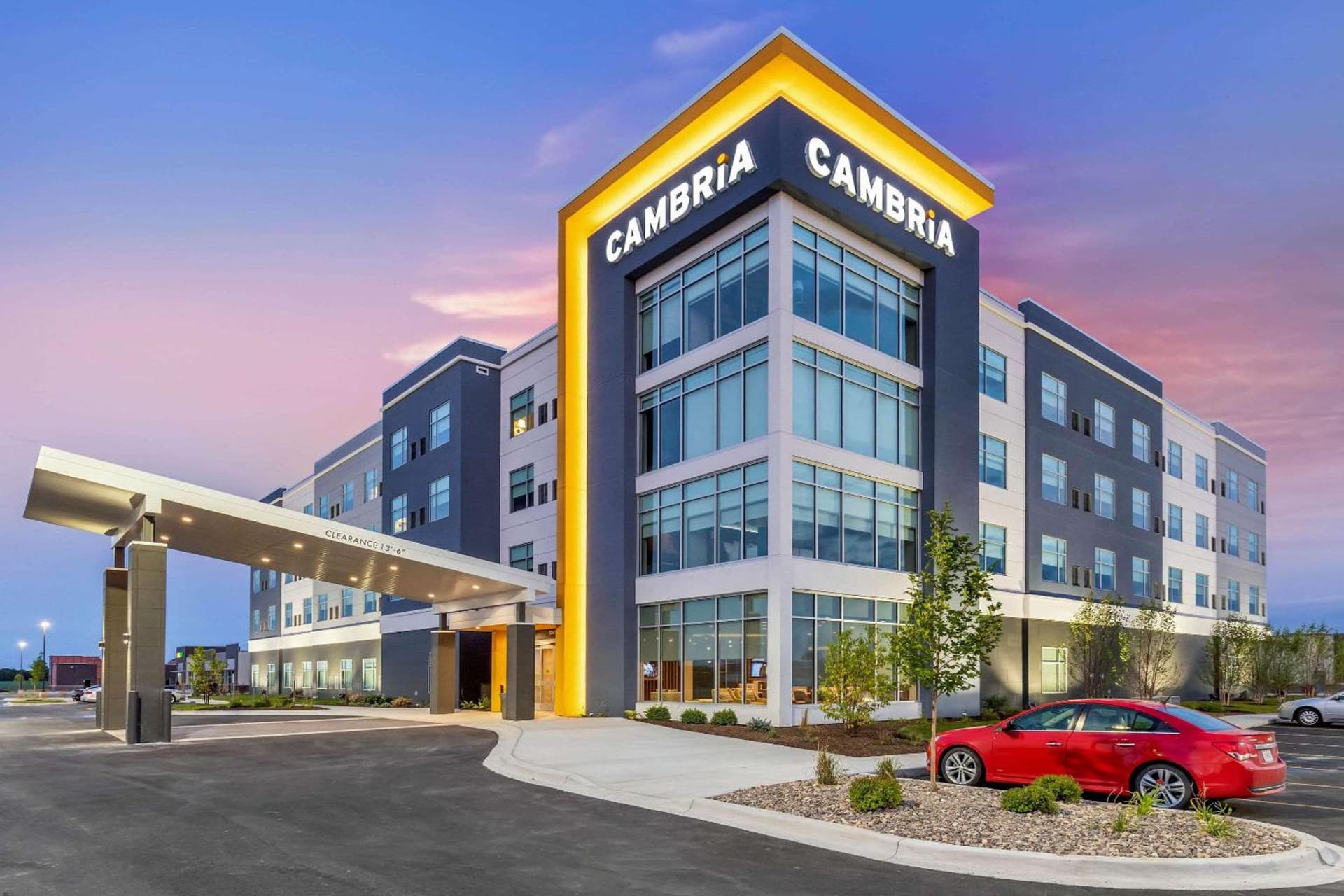 Holiday Inn Express Bettendorf - Davenport NE by IHG gallery photo in Bettendorf, IA — image 53