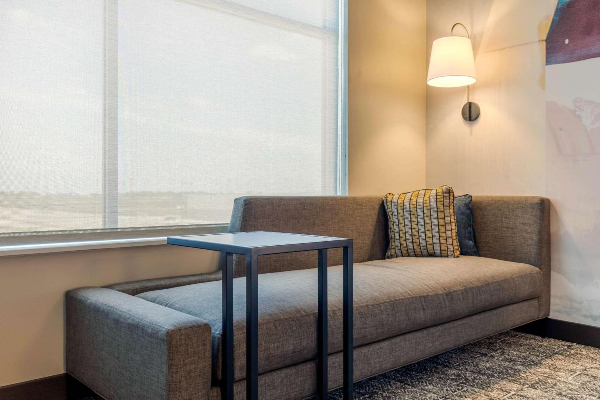 Holiday Inn Express Bettendorf - Davenport NE by IHG gallery photo in Bettendorf, IA — image 59