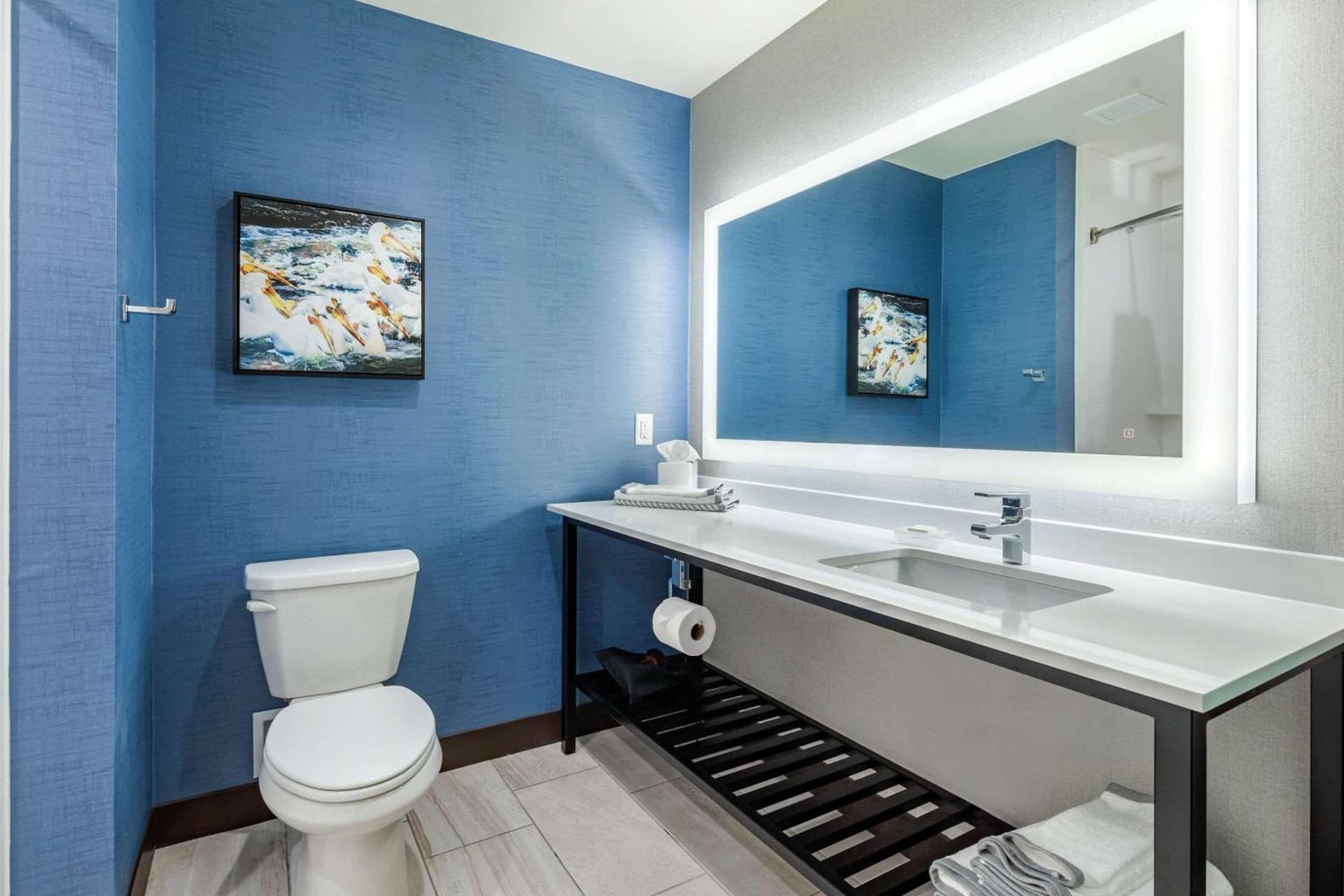 Holiday Inn Express Bettendorf - Davenport NE by IHG gallery photo in Bettendorf, IA — image 26