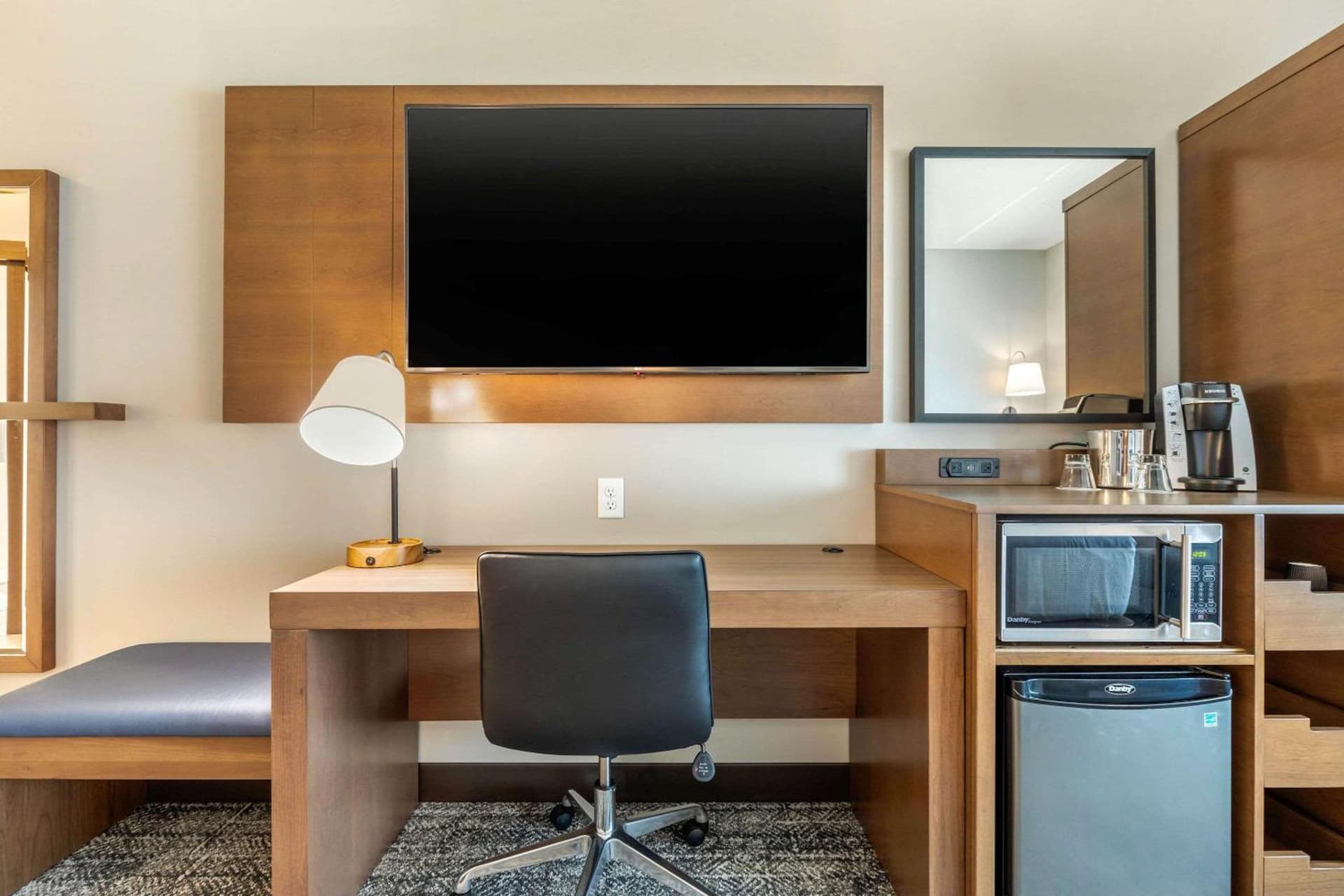 Holiday Inn Express Bettendorf - Davenport NE by IHG gallery photo in Bettendorf, IA — image 58