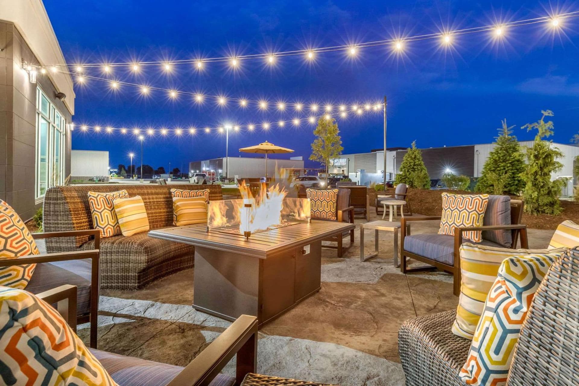 Holiday Inn Express Bettendorf - Davenport NE by IHG gallery photo in Bettendorf, IA — image 43