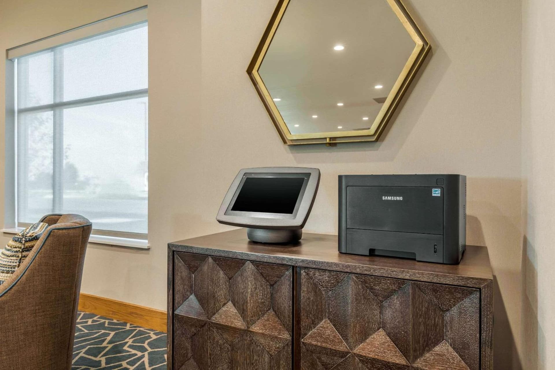 Holiday Inn Express Bettendorf - Davenport NE by IHG property views in Bettendorf, IA — gallery photo 3