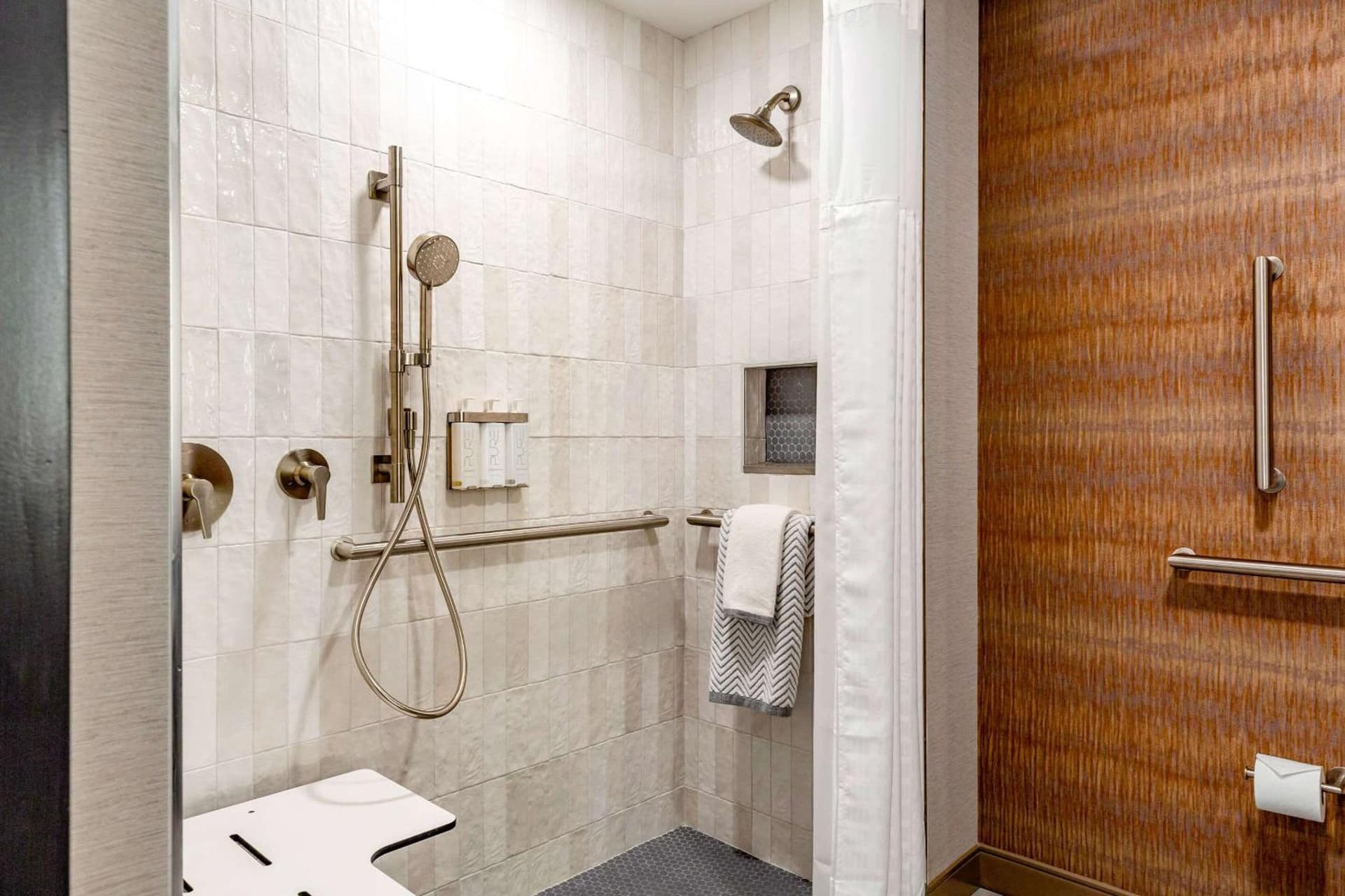 Cambria Hotel New Haven University Area gallery photo in New Haven, CT — image 31