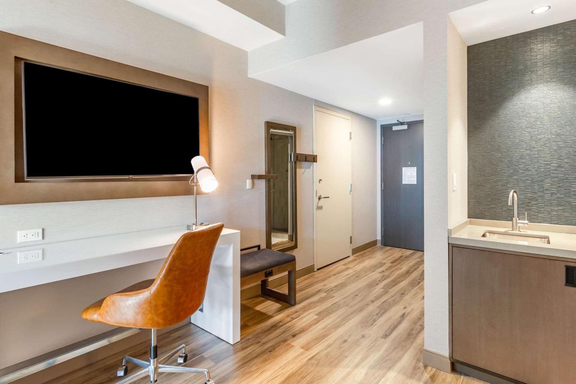 Cambria Hotel New Haven University Area gallery photo in New Haven, CT — image 5