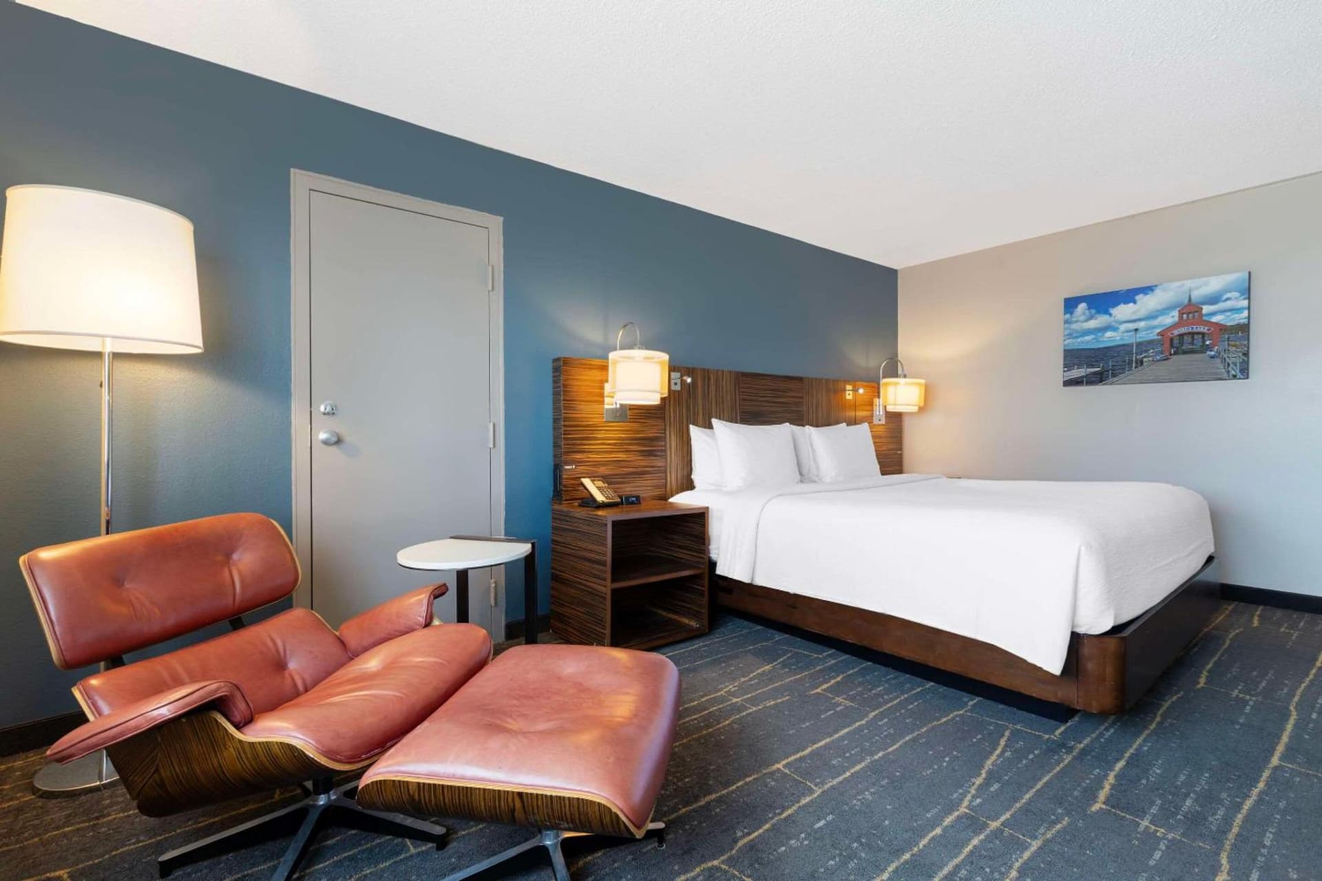 The Lux Hotel & Conference Center, an Ascend Collection Hotel gallery photo in Waterloo — image 7